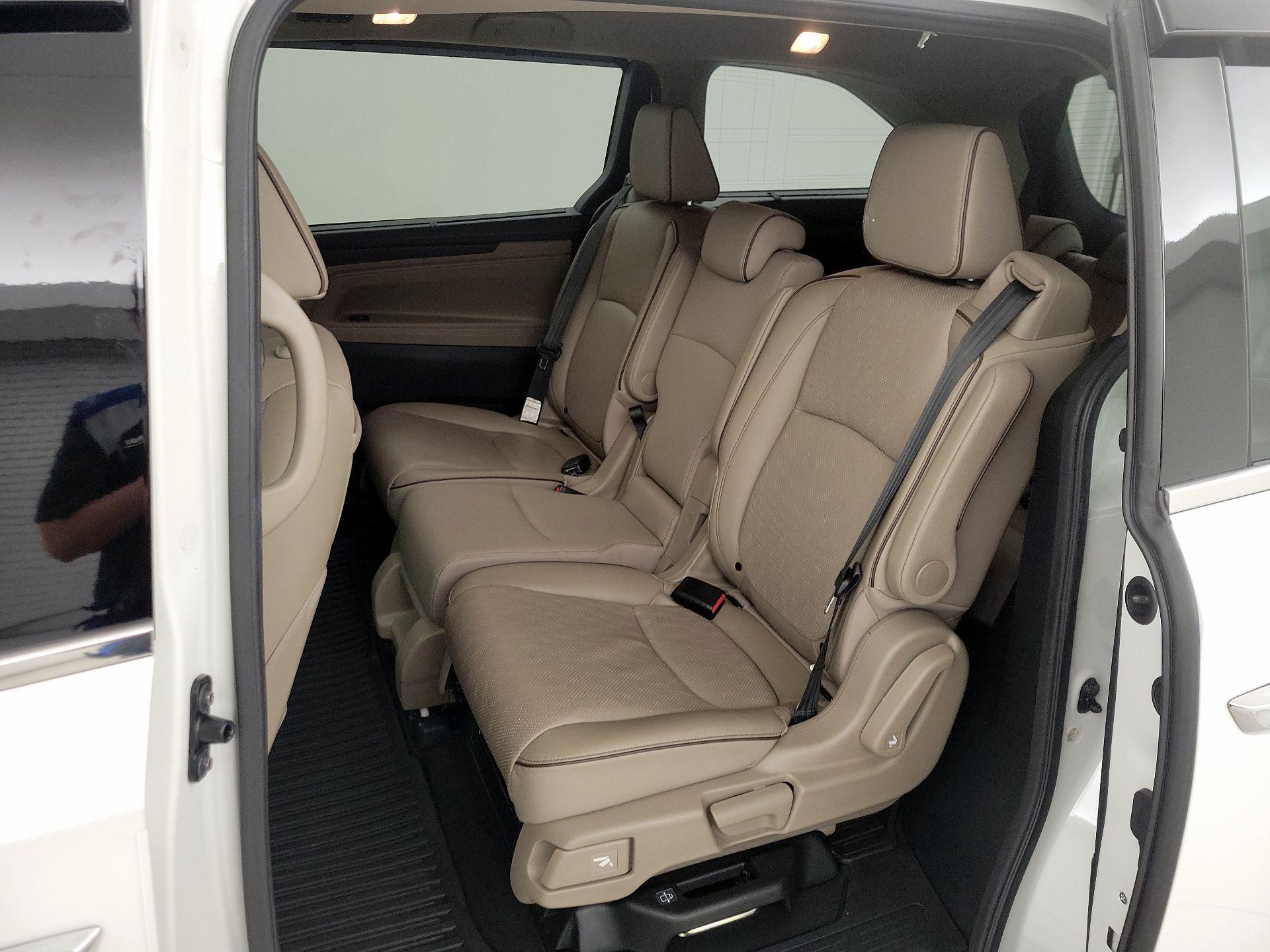 Thumbnail: 2023 Honda Odyssey - 20