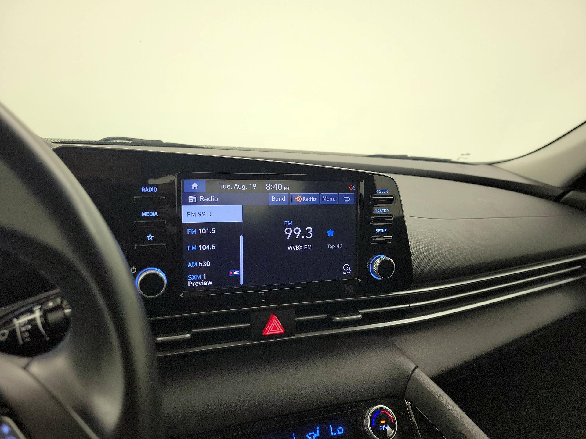 Thumbnail: 2021 Hyundai Elantra - 14