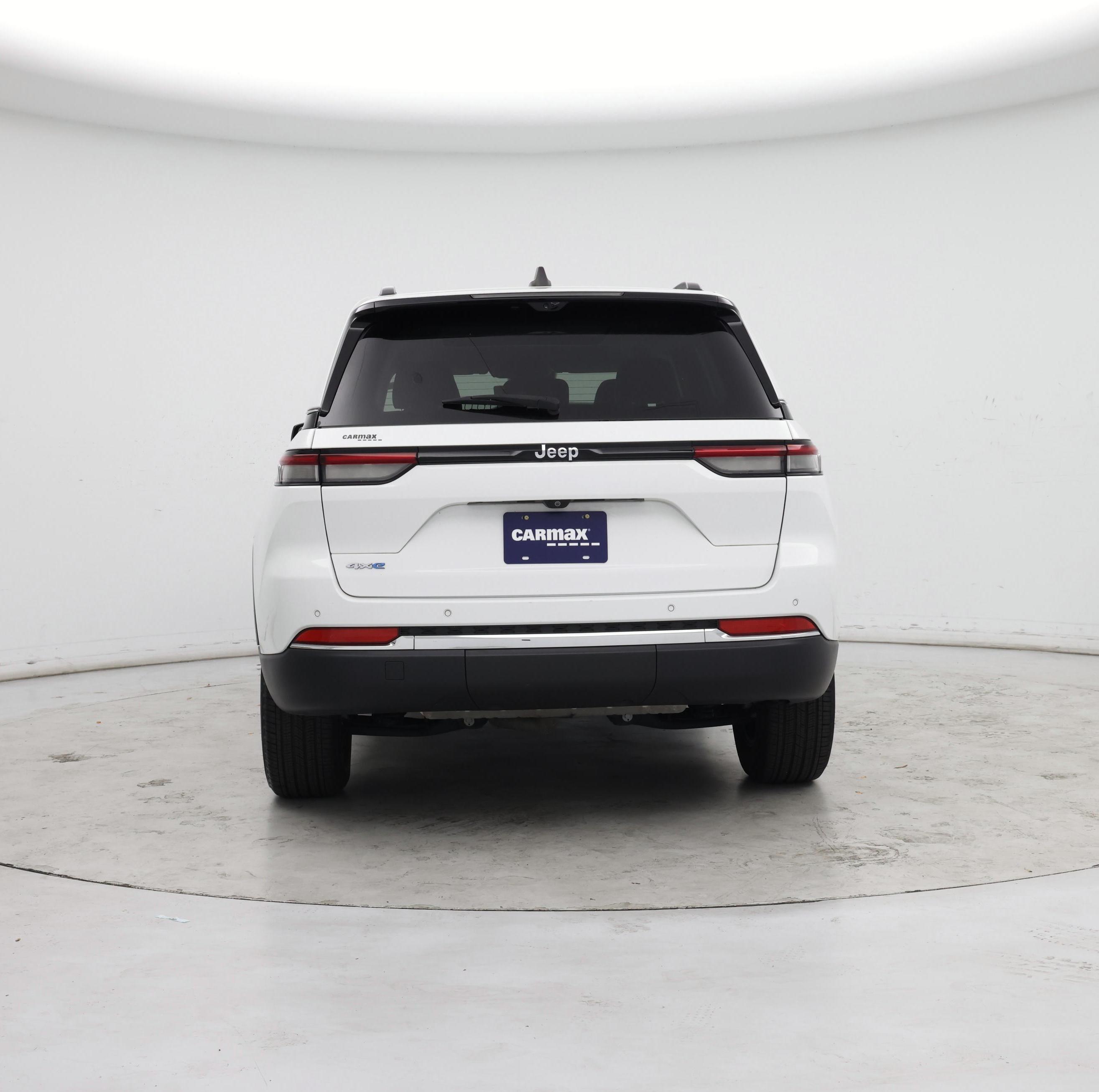 Thumbnail: 2023 Jeep Grand Cherokee - 6