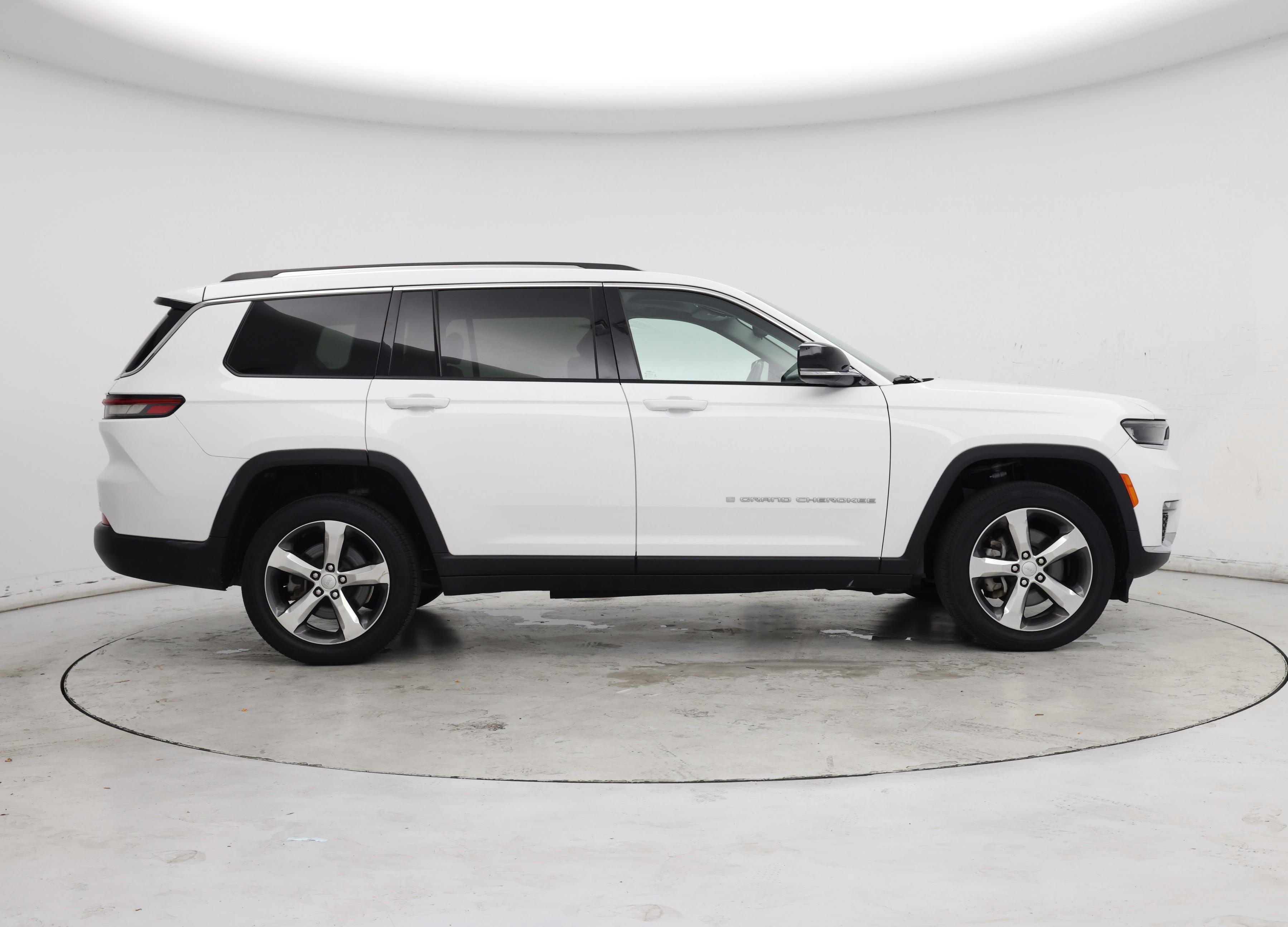 Thumbnail: 2022 Jeep Grand Cherokee L - 7