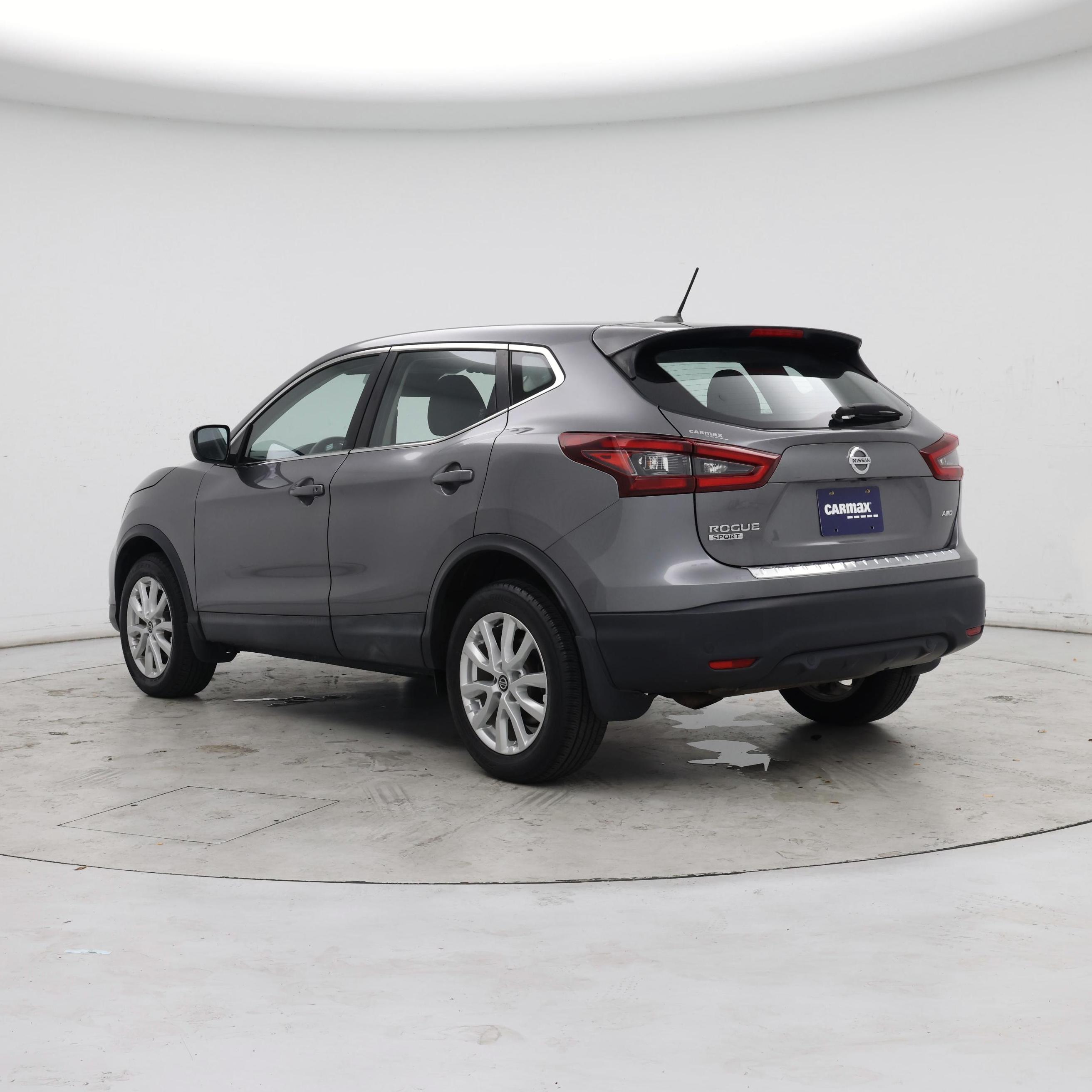 Thumbnail: 2020 Nissan Rogue Sport - 2