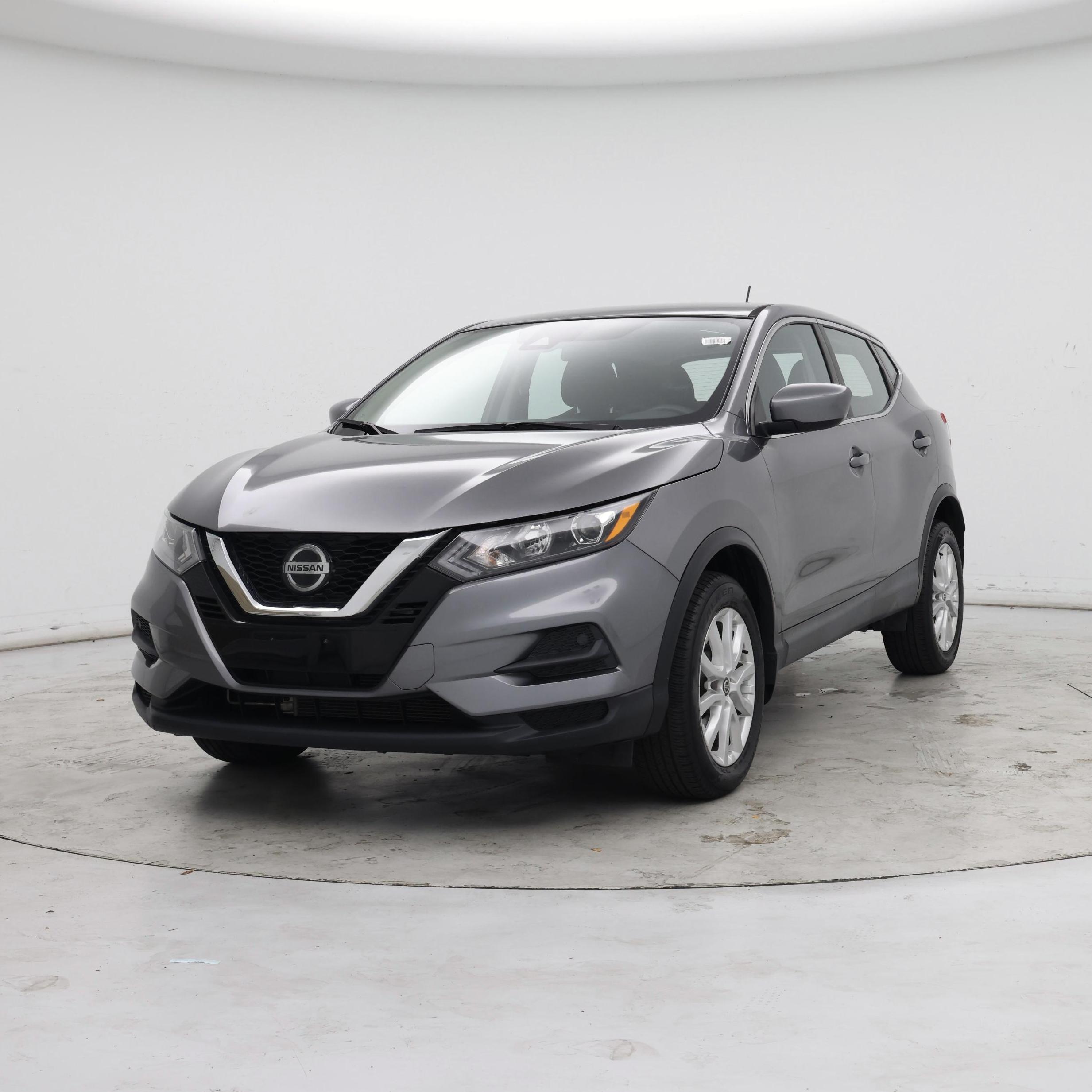 Thumbnail: 2020 Nissan Rogue Sport - 4