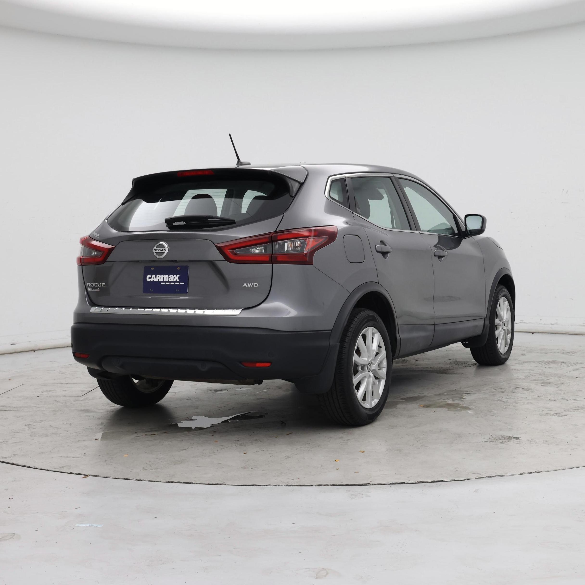 Thumbnail: 2020 Nissan Rogue Sport - 8