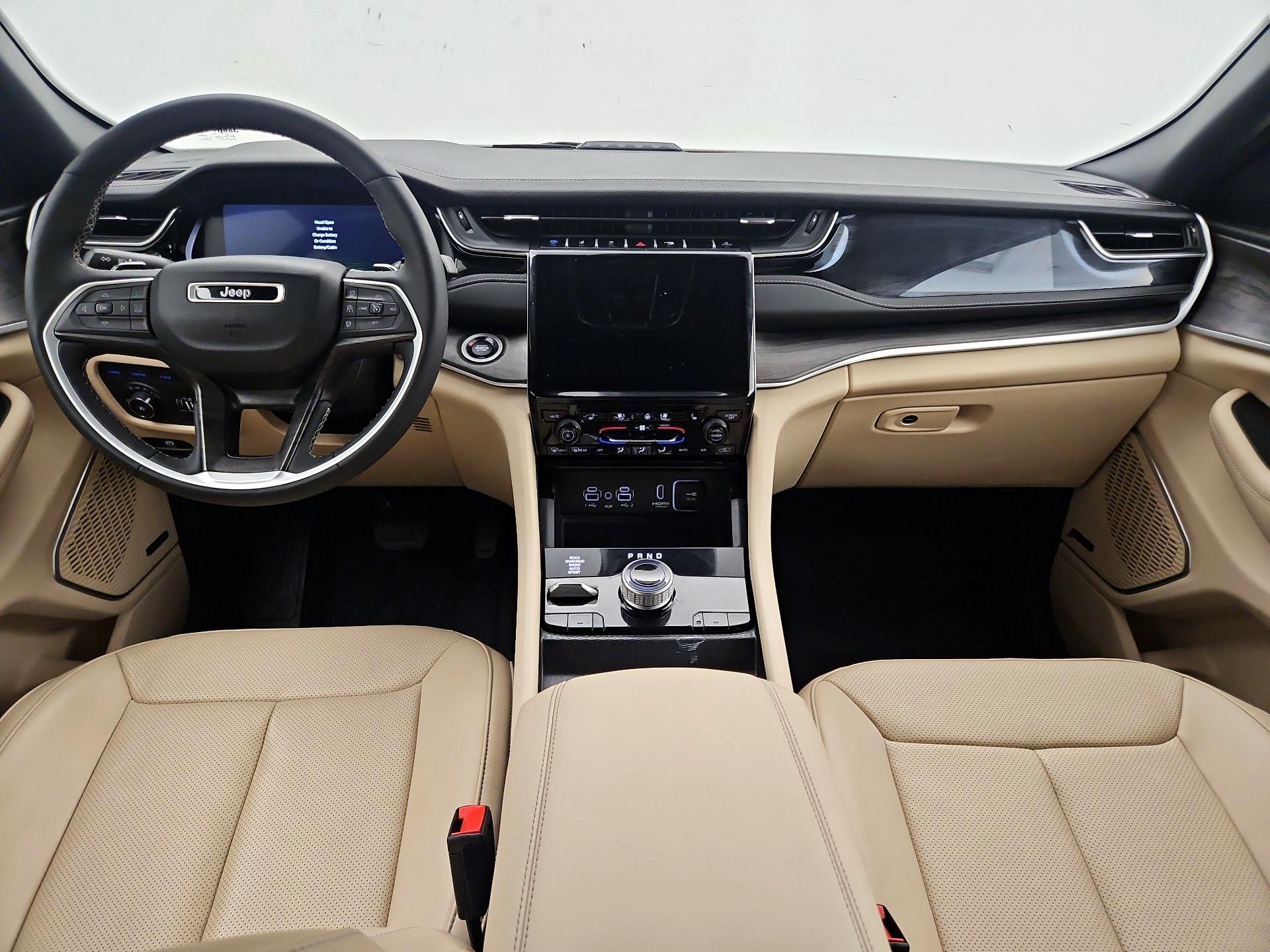 Thumbnail: 2023 Jeep Grand Cherokee - 9