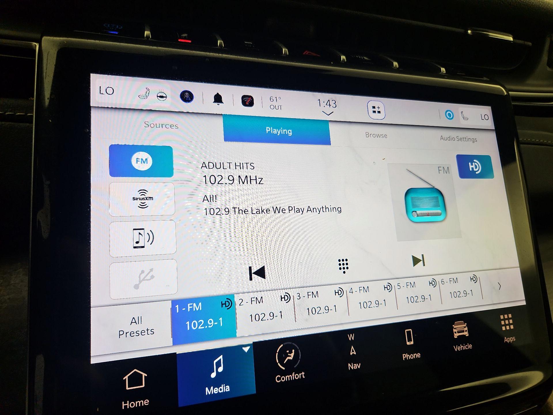 Thumbnail: 2023 Jeep Grand Cherokee - 16