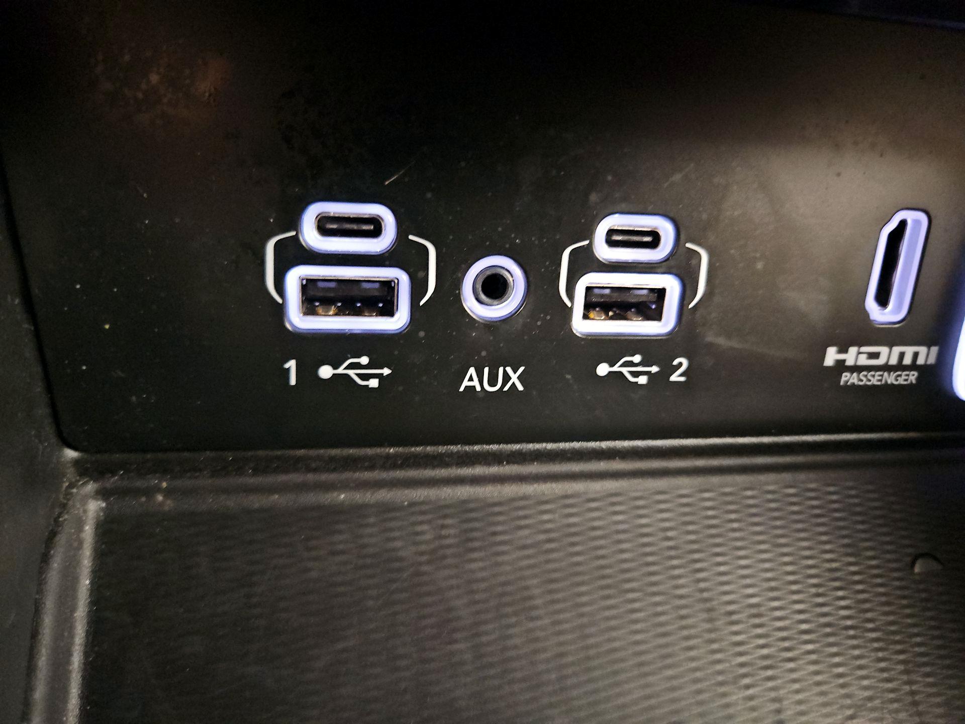 Thumbnail: 2023 Jeep Grand Cherokee - 19