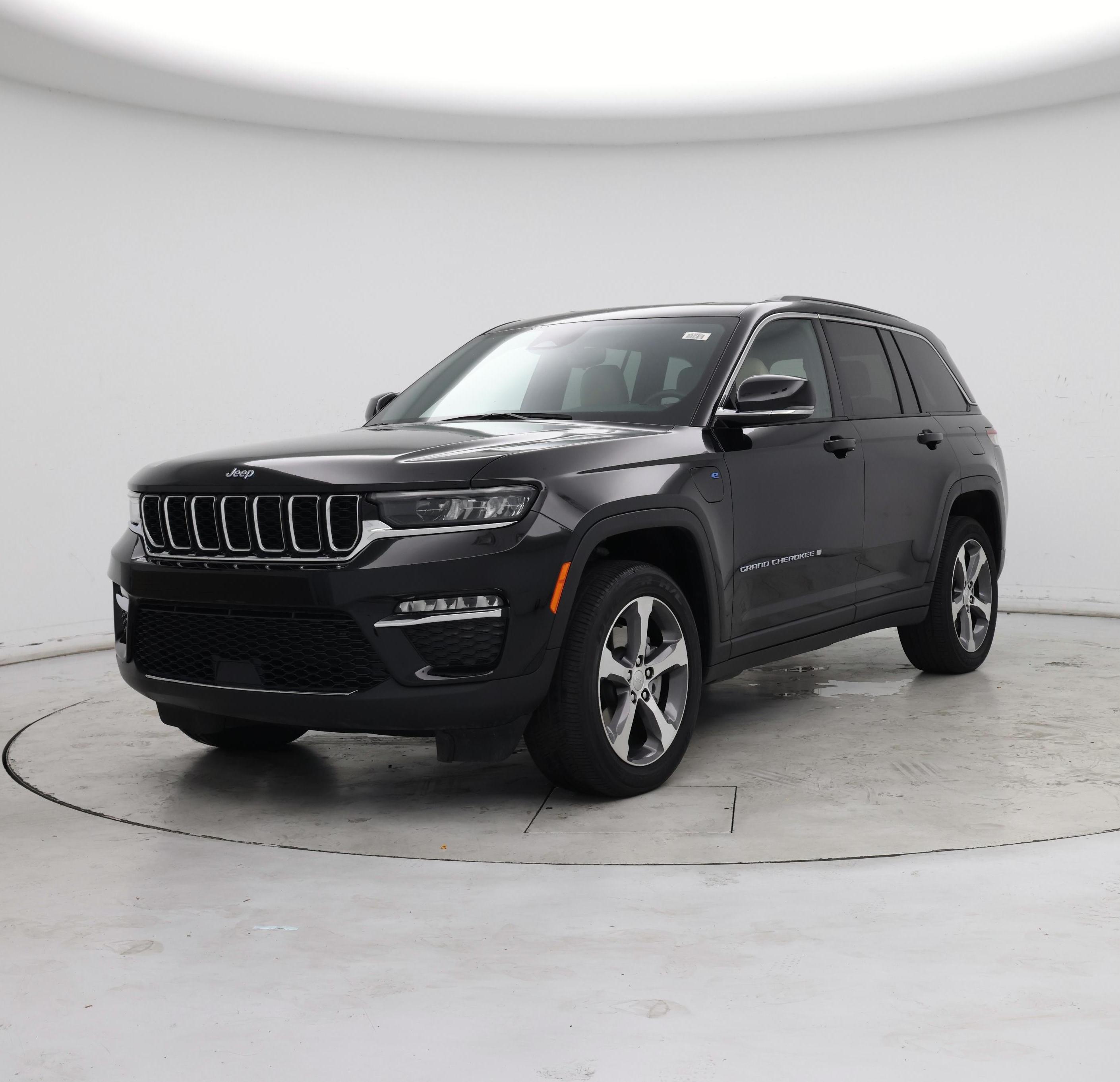 Thumbnail: 2023 Jeep Grand Cherokee - 4