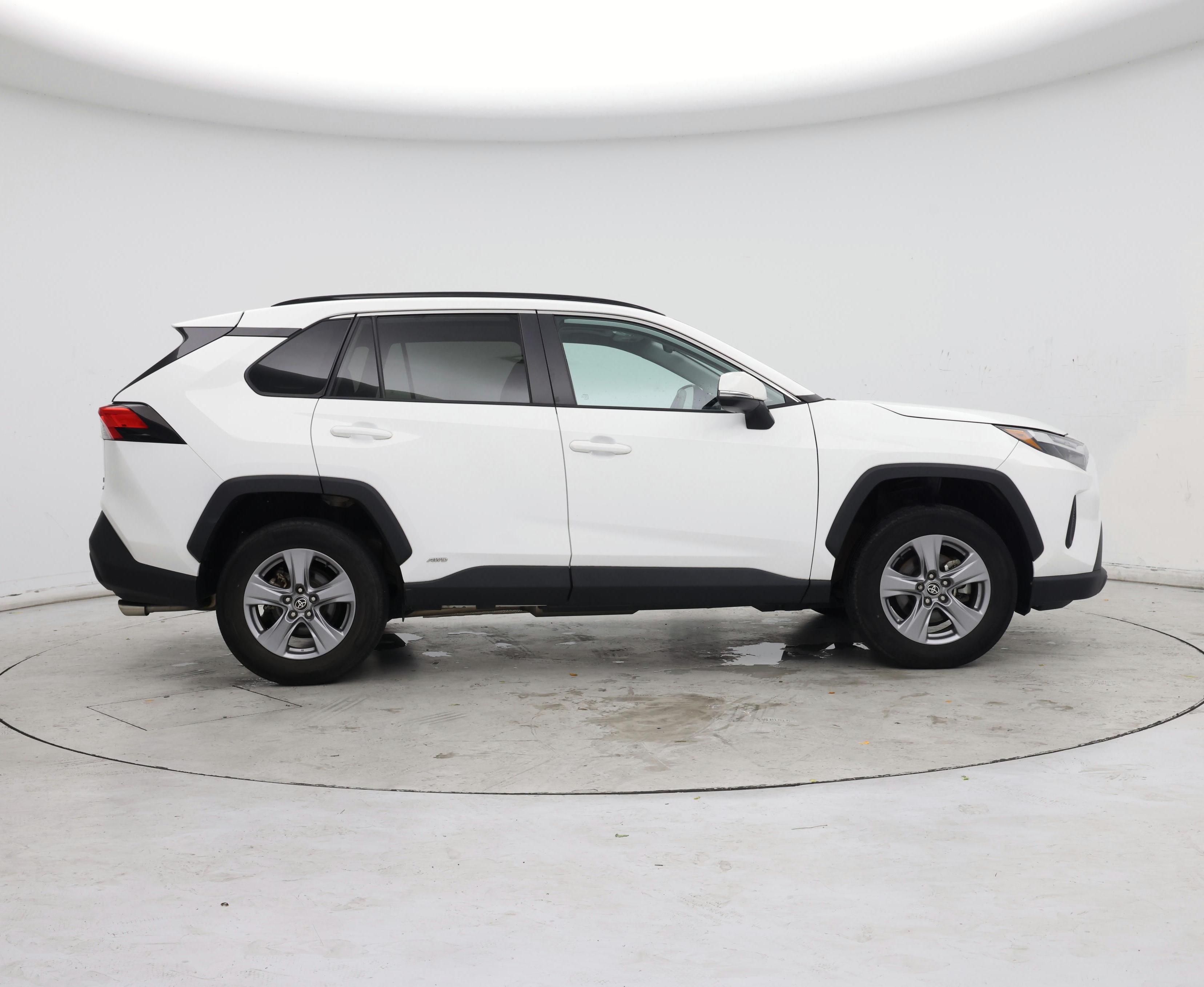 Thumbnail: 2022 Toyota RAV4 - 7