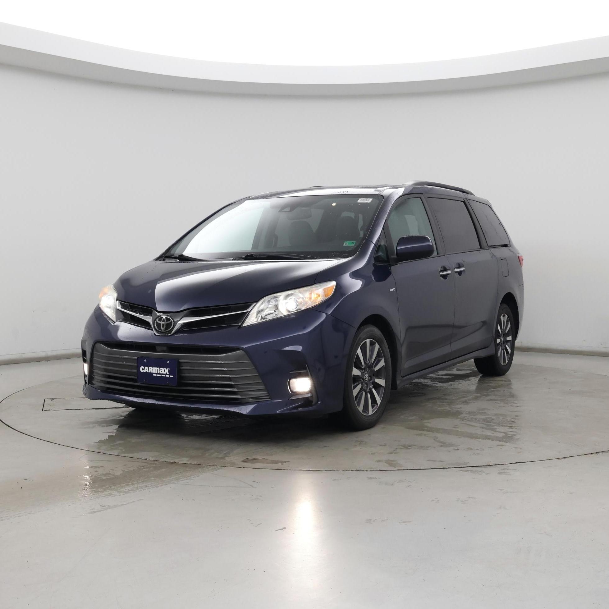 Thumbnail: 2020 Toyota Sienna - 4