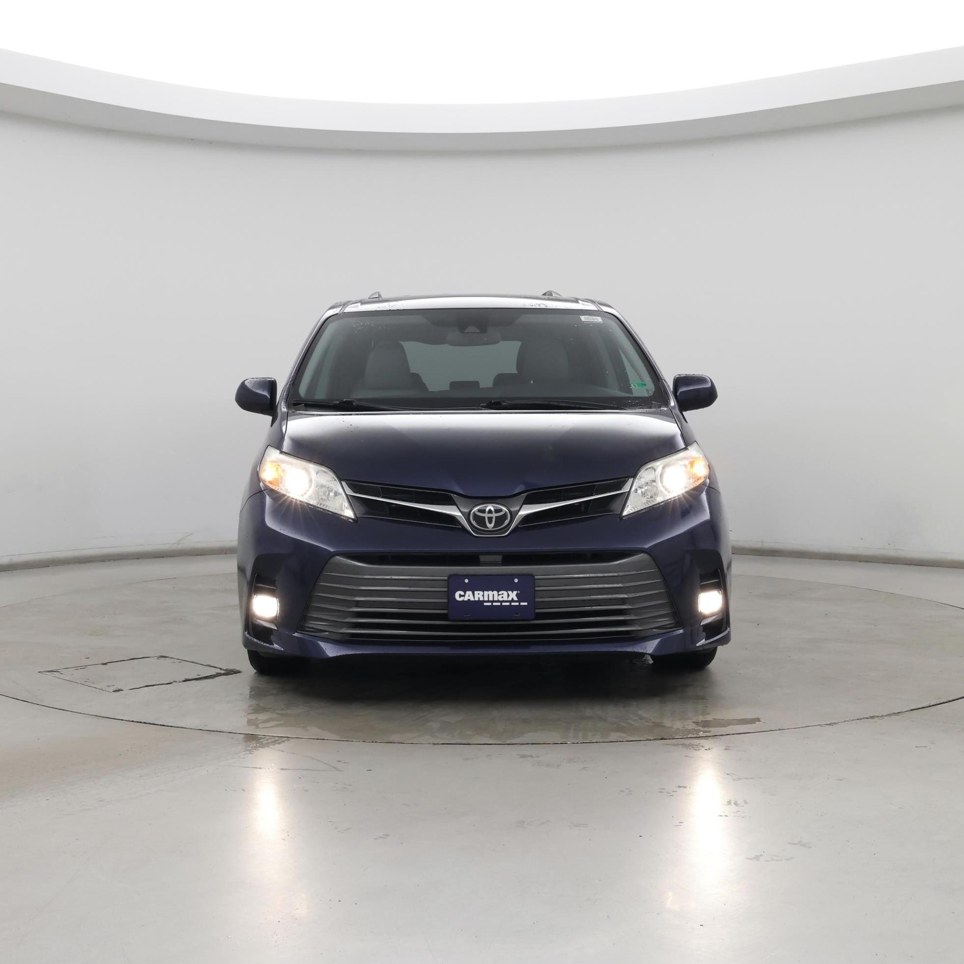 Thumbnail: 2020 Toyota Sienna - 5