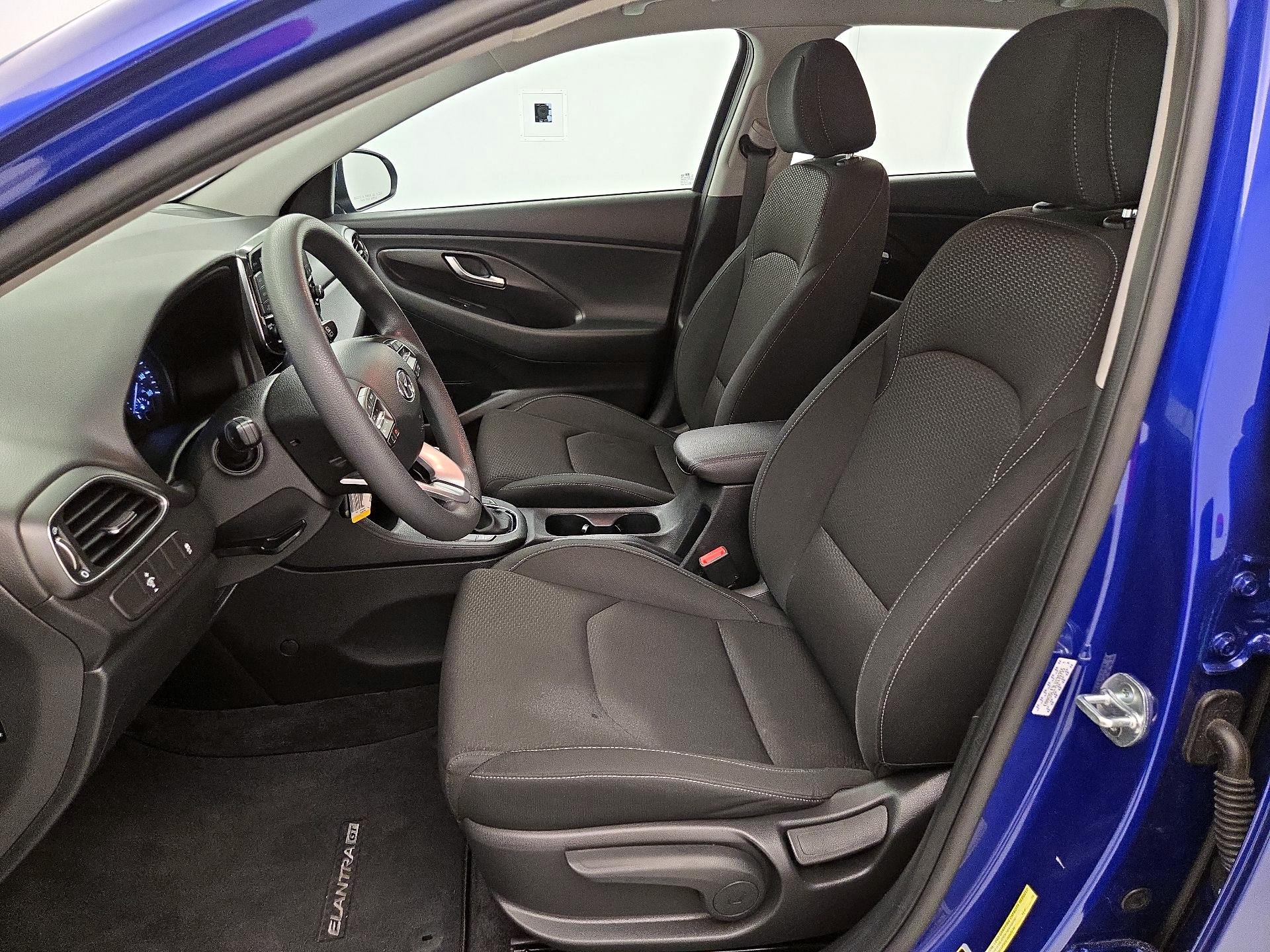 Thumbnail: 2020 Hyundai Elantra - 11