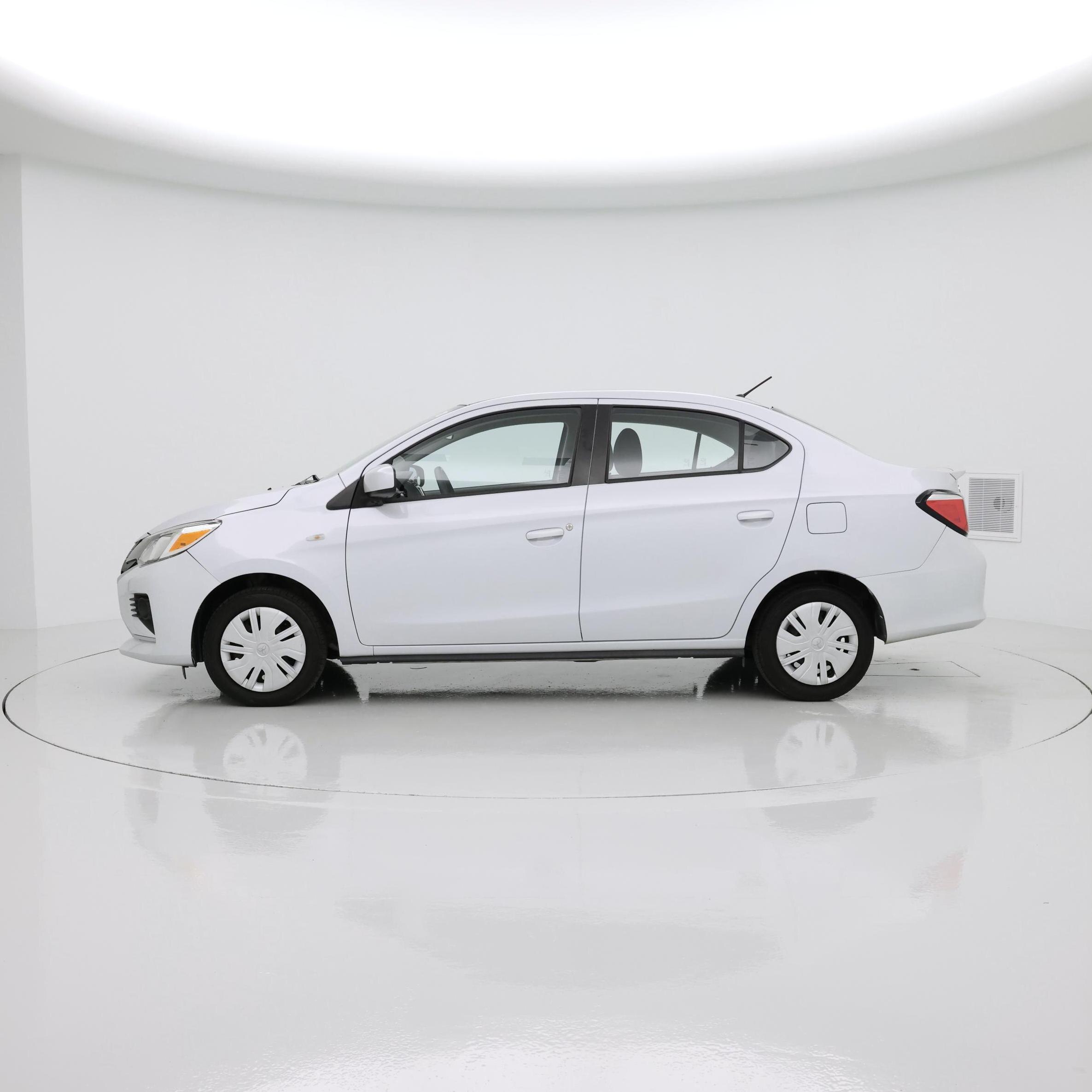 Thumbnail: 2021 Mitsubishi Mirage G4 - 3