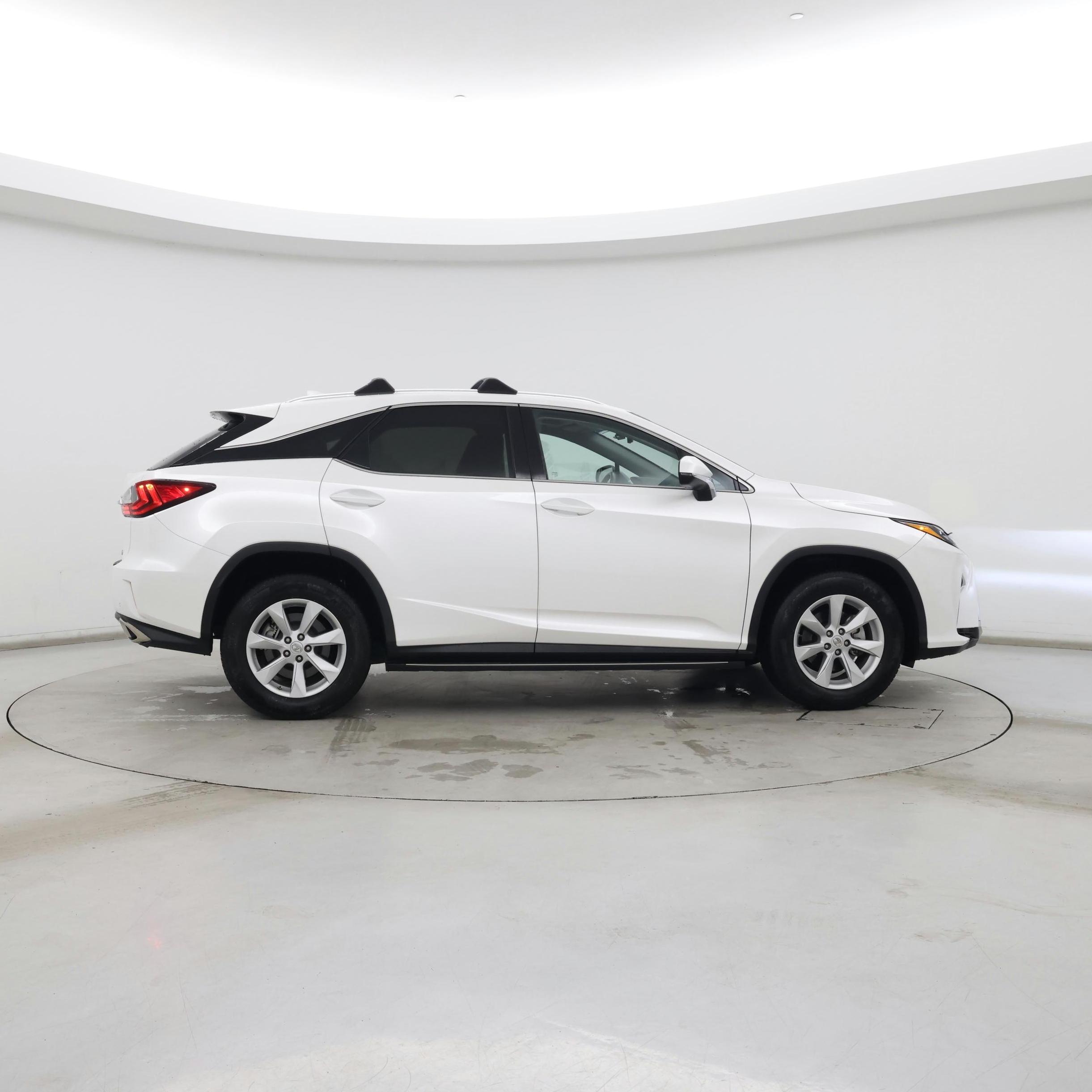 Thumbnail: 2017 Lexus RX - 7