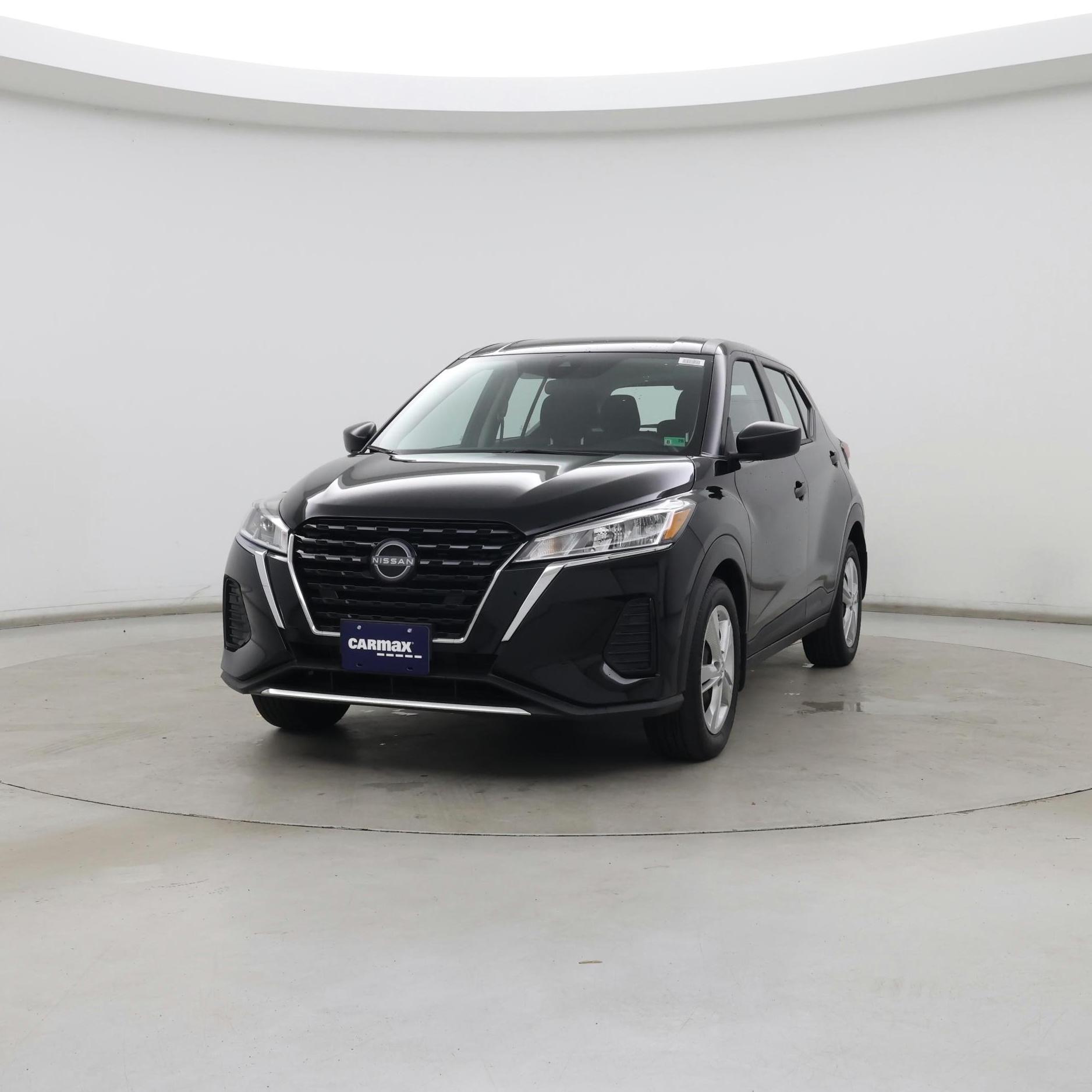 Thumbnail: 2023 Nissan Kicks - 4