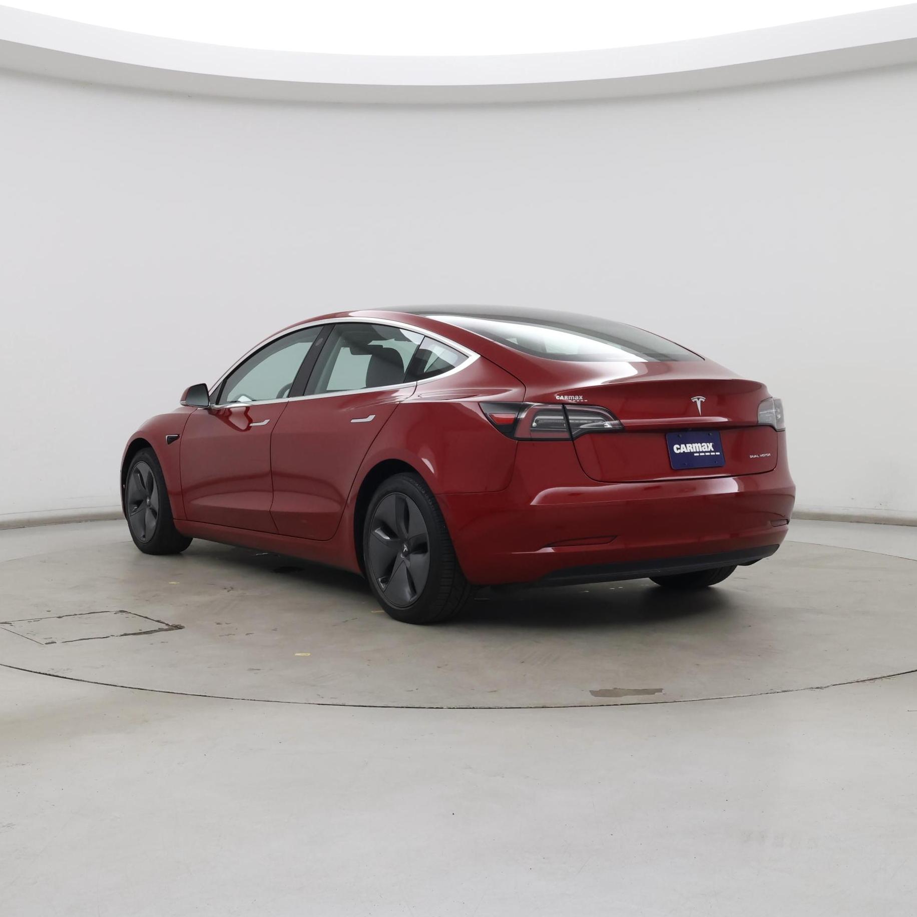 Thumbnail: 2019 Tesla Model 3 - 2