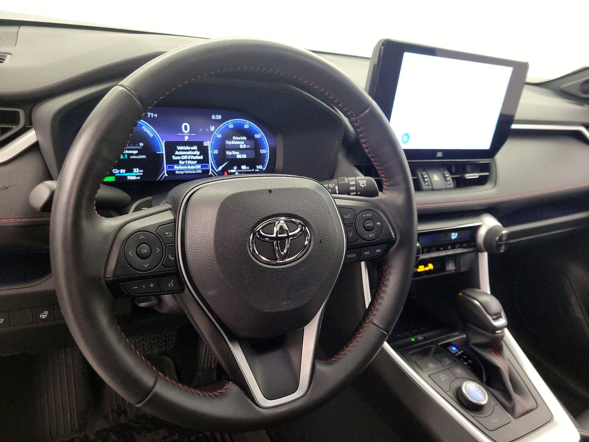 Thumbnail: 2024 Toyota RAV4 - 10