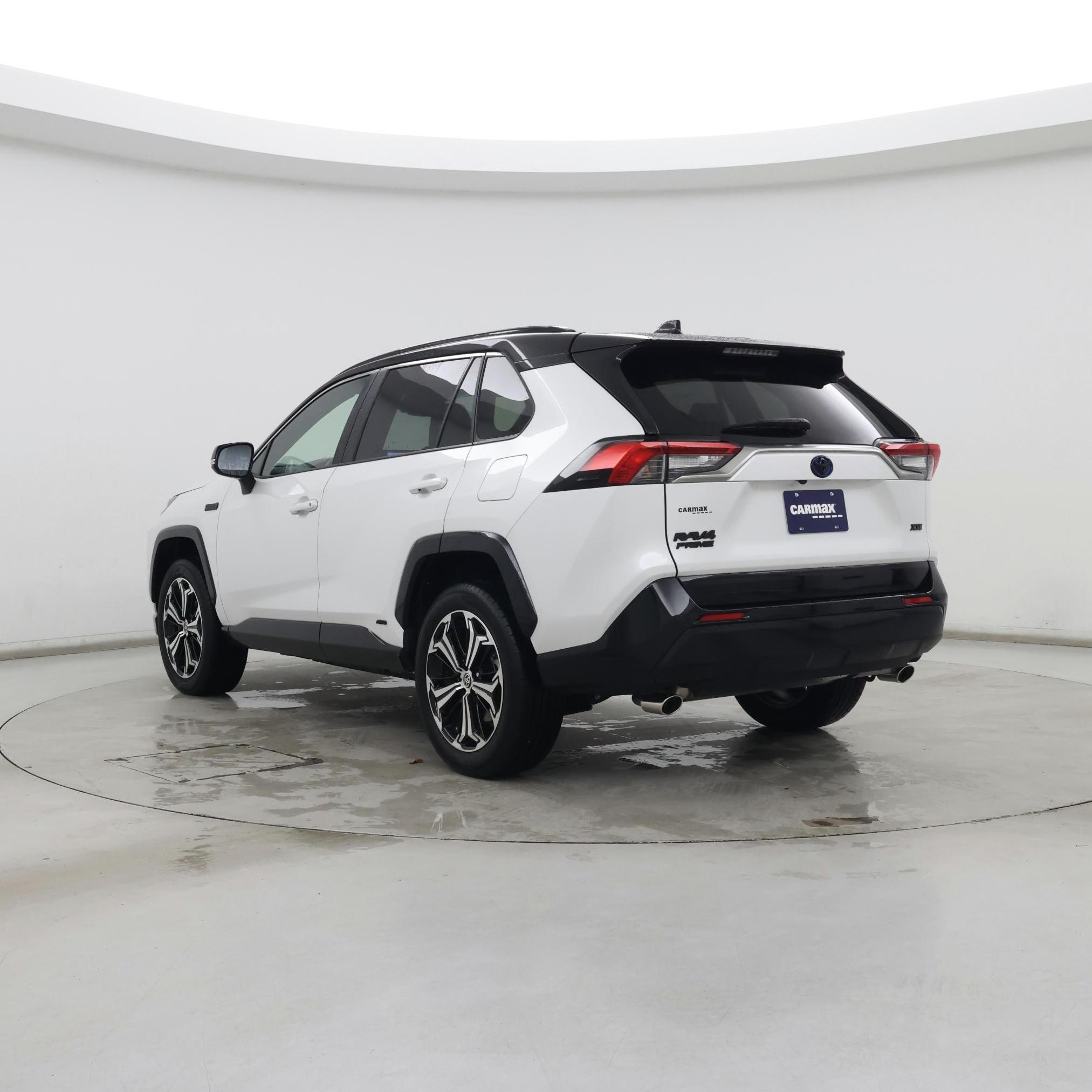 Thumbnail: 2024 Toyota RAV4 - 2