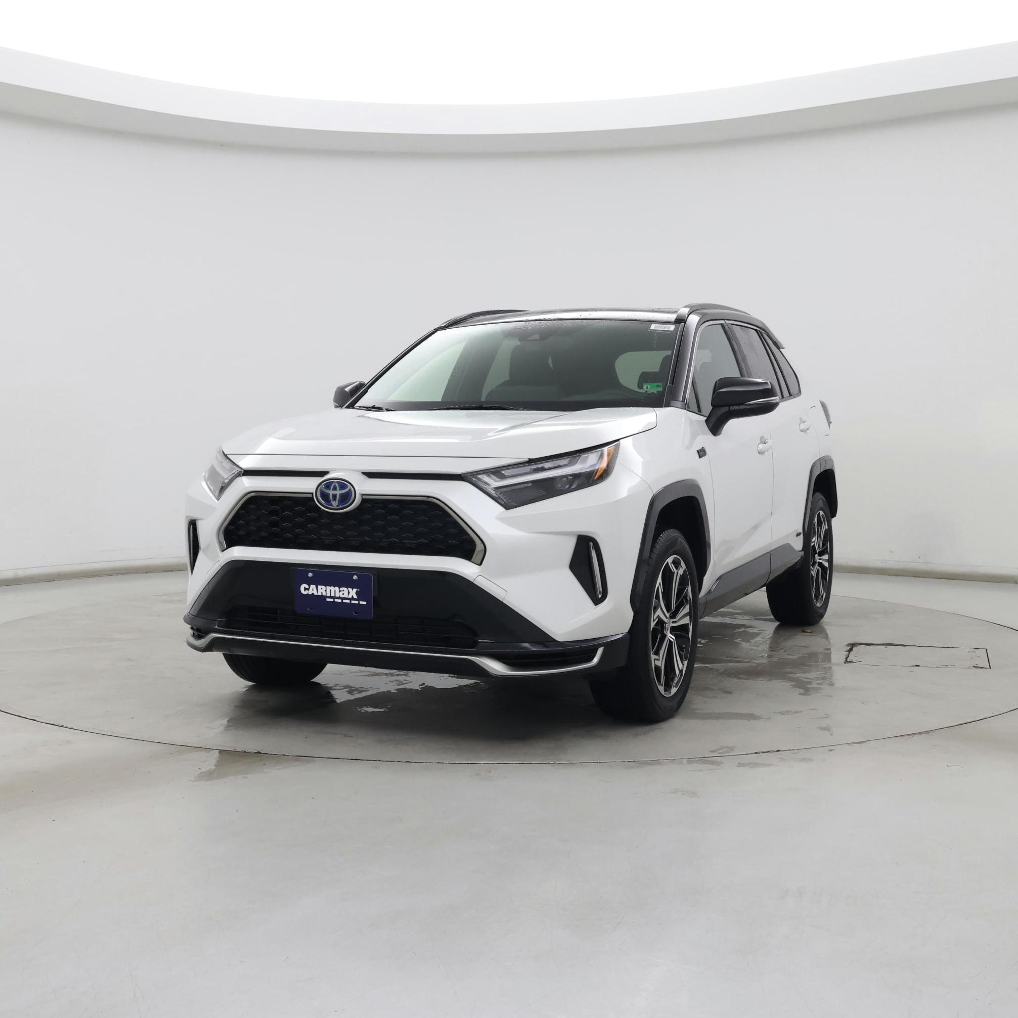 Thumbnail: 2024 Toyota RAV4 - 4