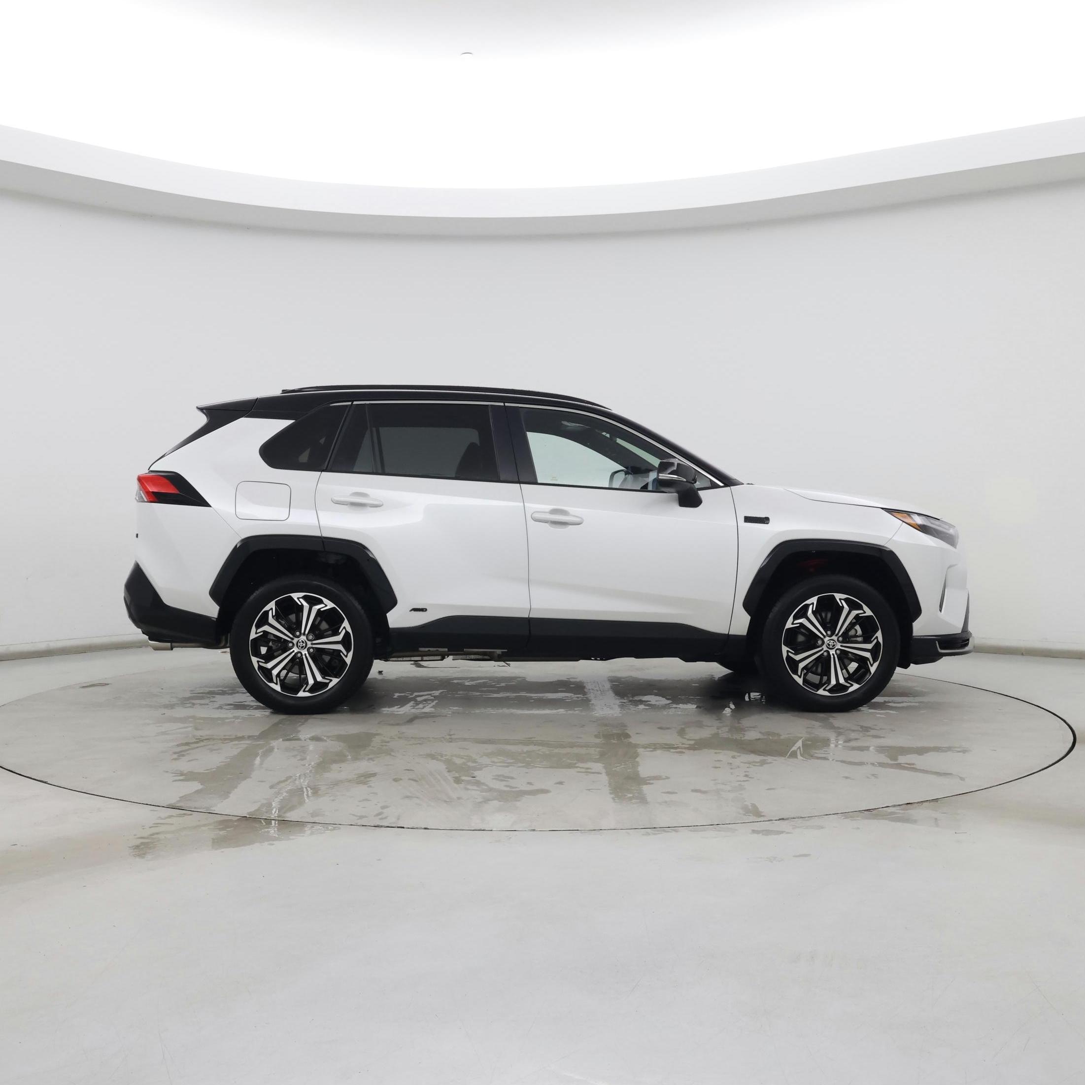 Thumbnail: 2024 Toyota RAV4 - 7