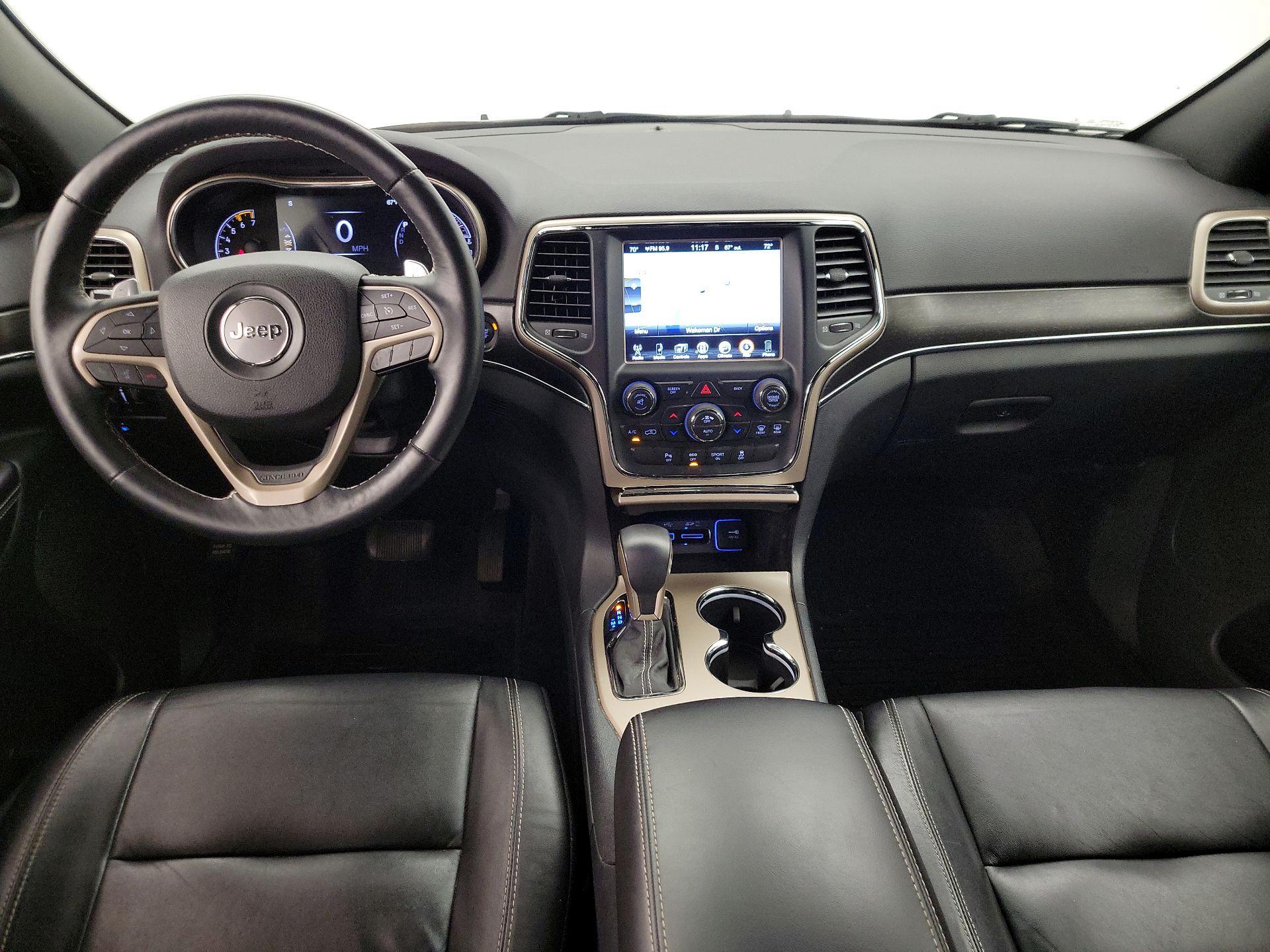 Thumbnail: 2017 Jeep Grand Cherokee - 9