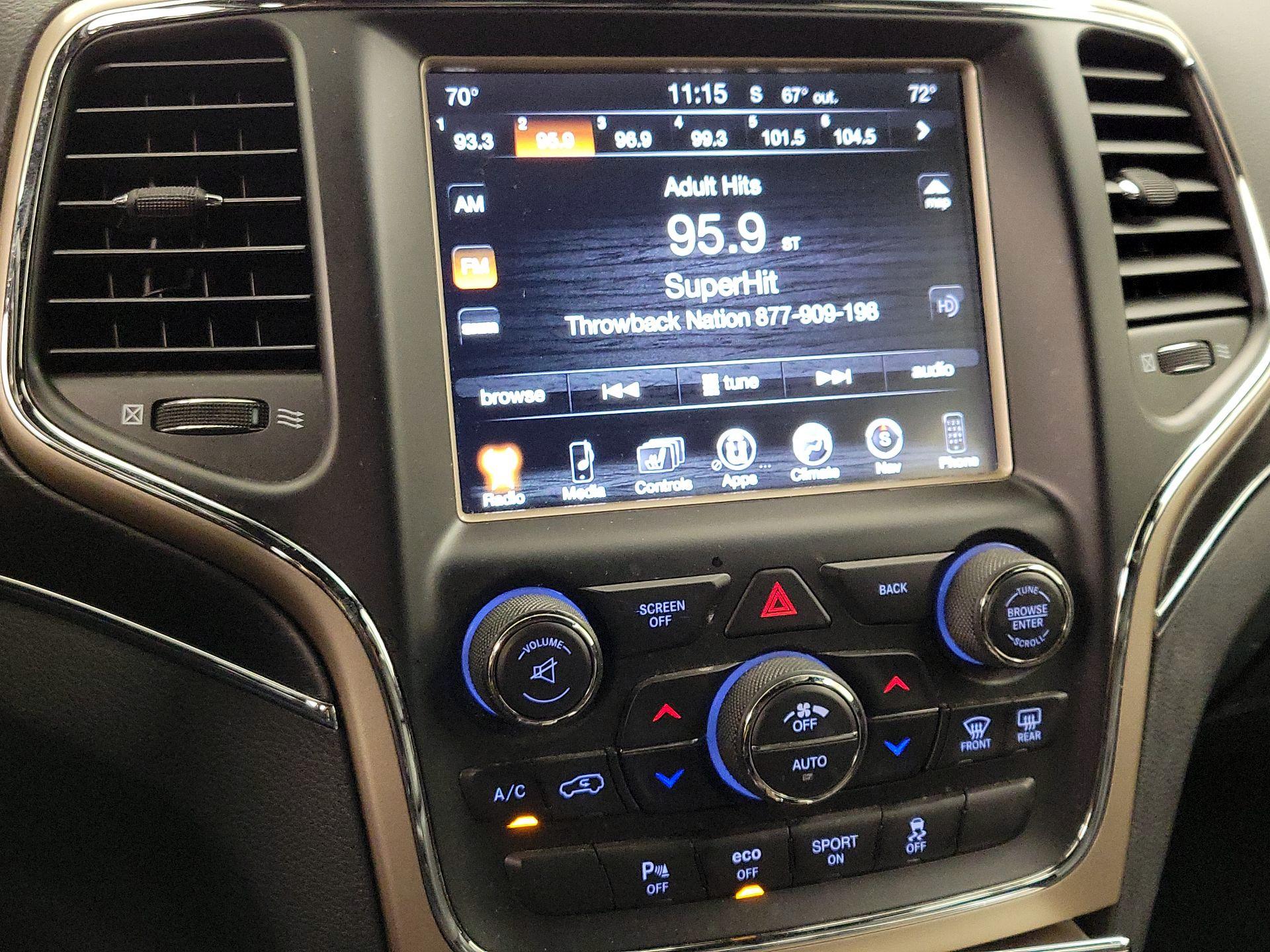 Thumbnail: 2017 Jeep Grand Cherokee - 16