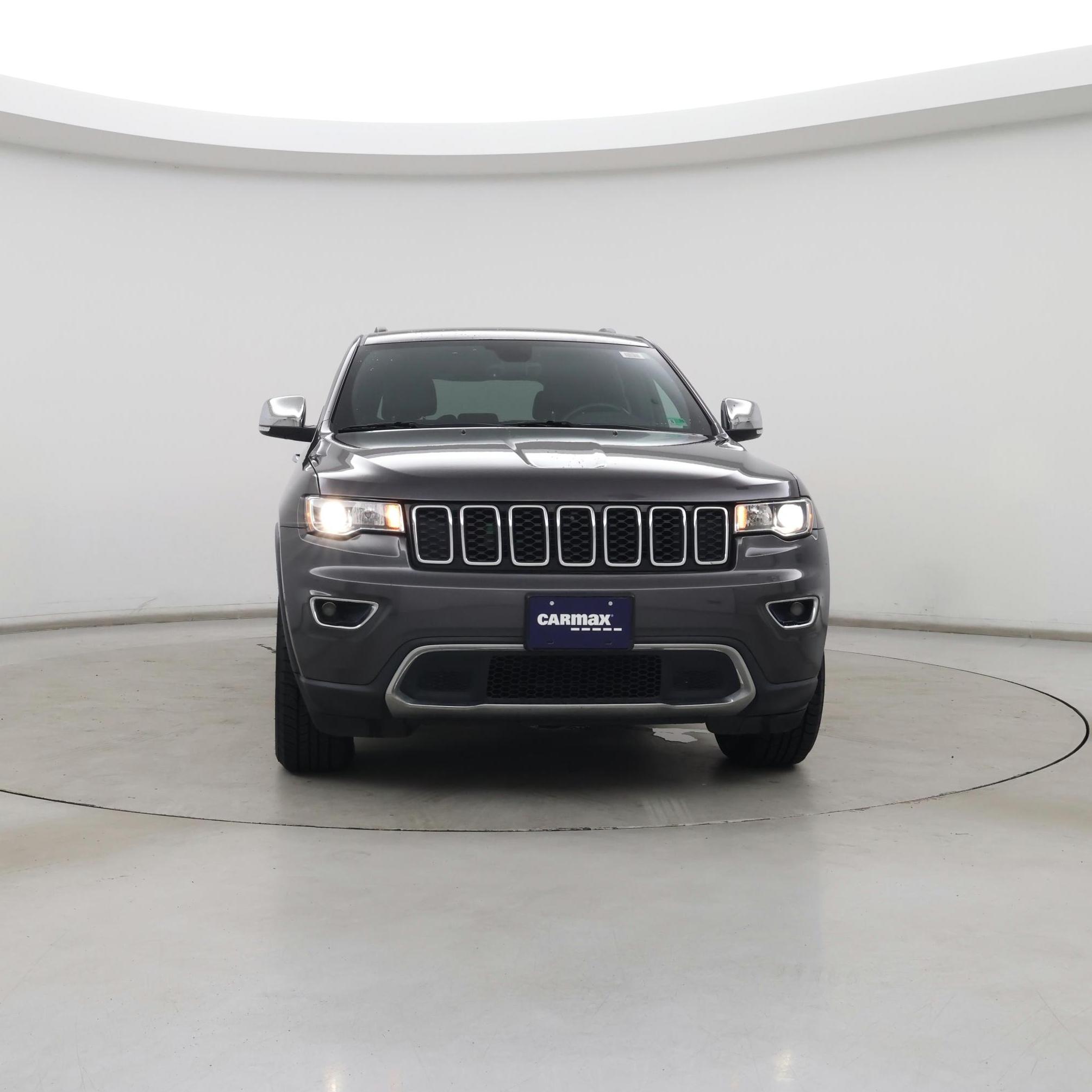 Thumbnail: 2017 Jeep Grand Cherokee - 5