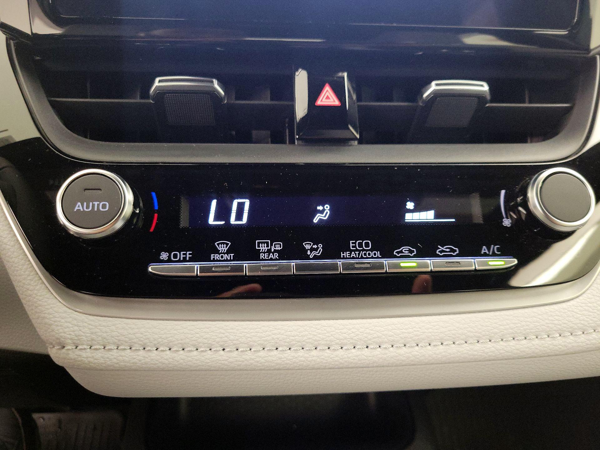 Thumbnail: 2025 Toyota Corolla - 16