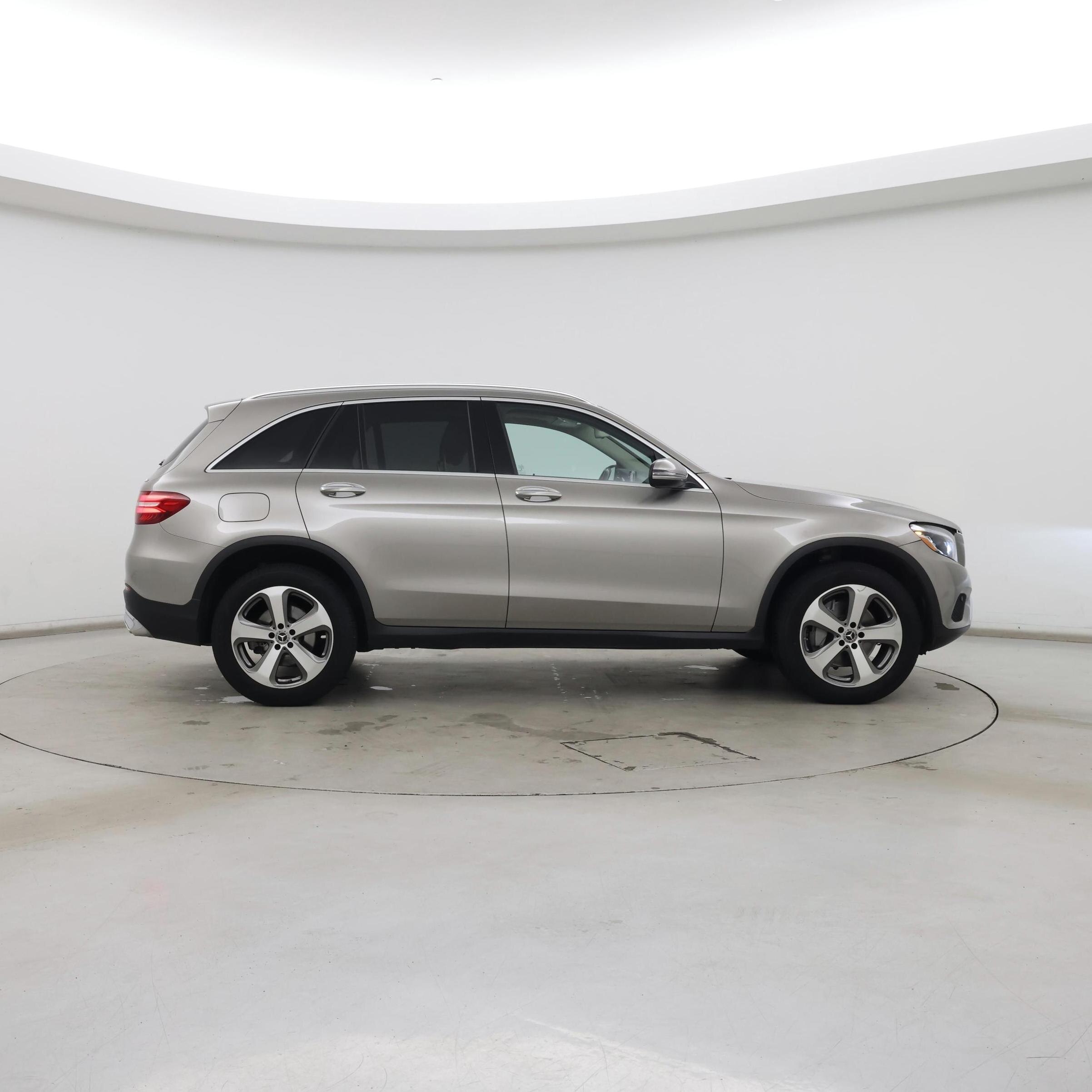 Thumbnail: 2019 Mercedes-Benz GLC - 7