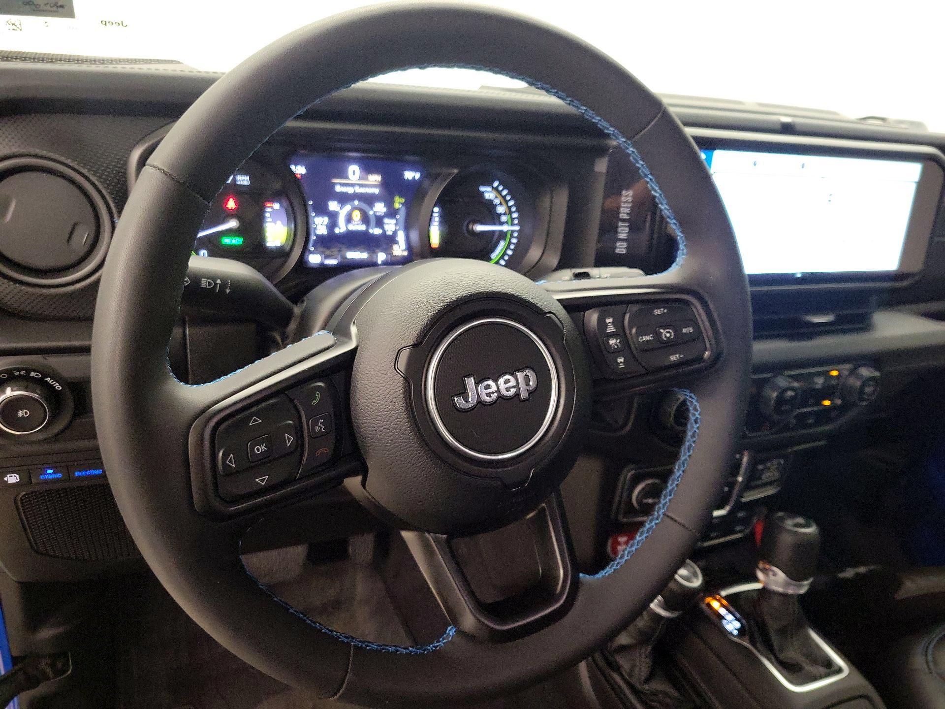 Thumbnail: 2024 Jeep Wrangler - 10