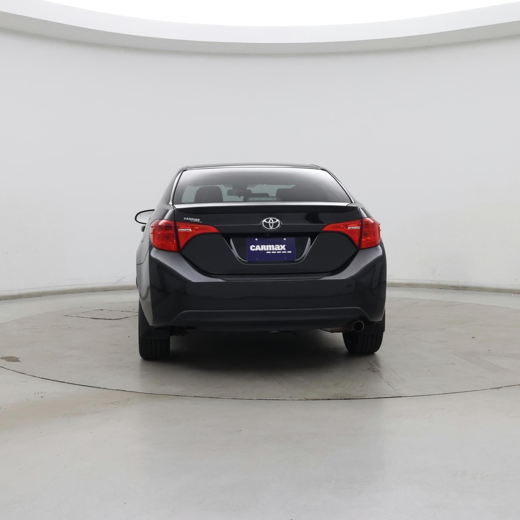 Thumbnail: 2017 Toyota Corolla - 6