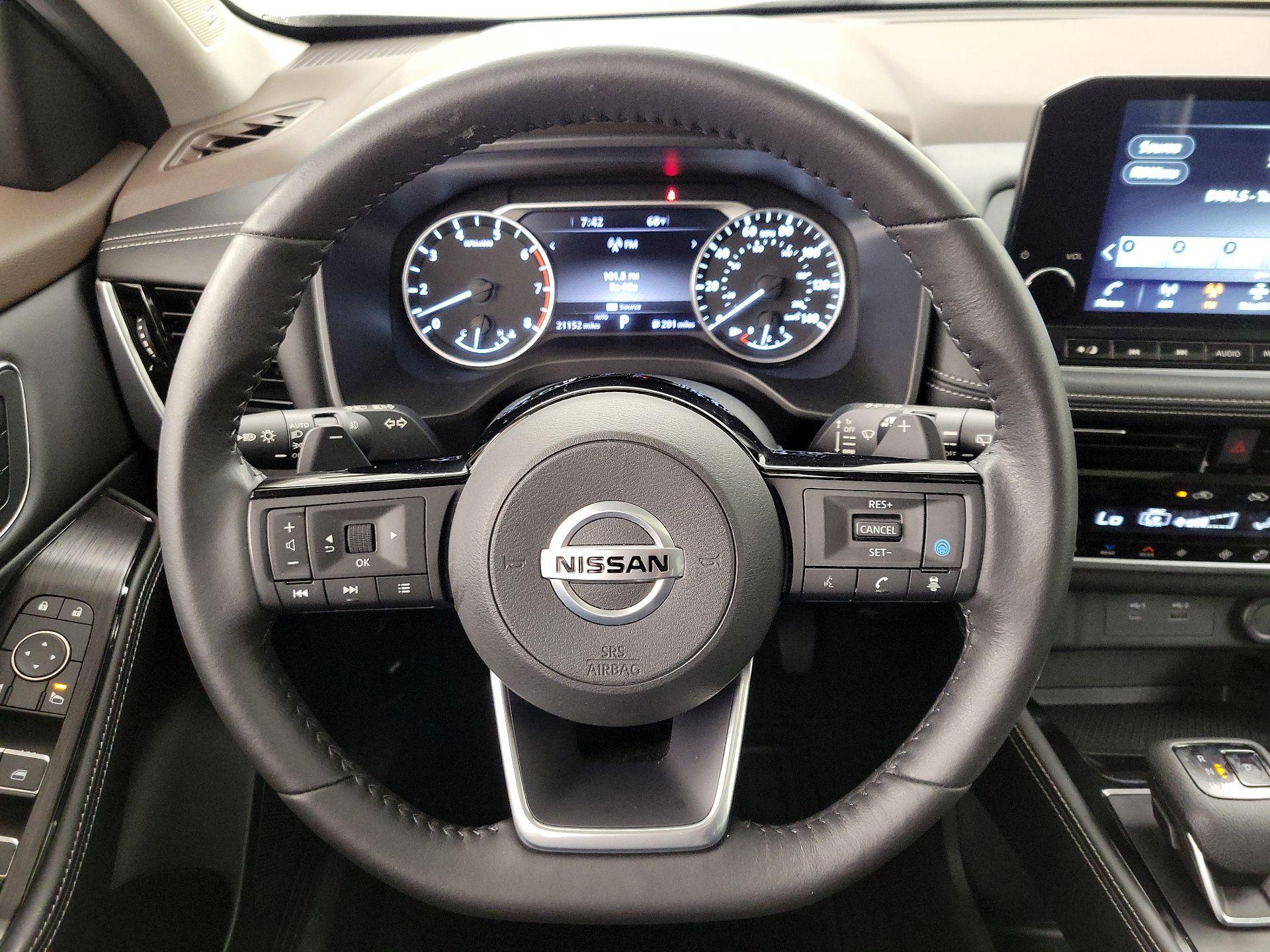 Thumbnail: 2021 Nissan Rogue - 10
