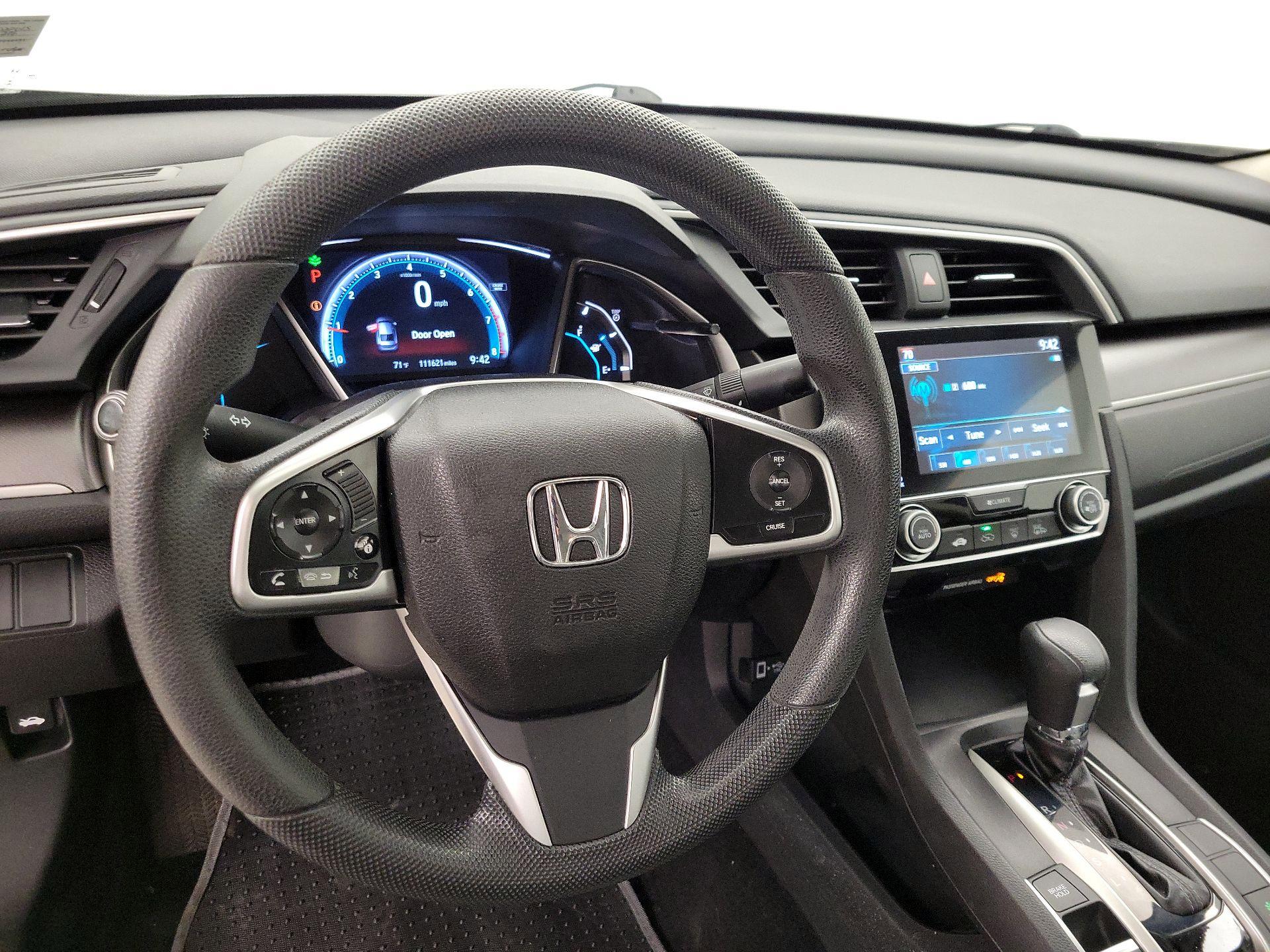 Thumbnail: 2016 Honda Civic - 10