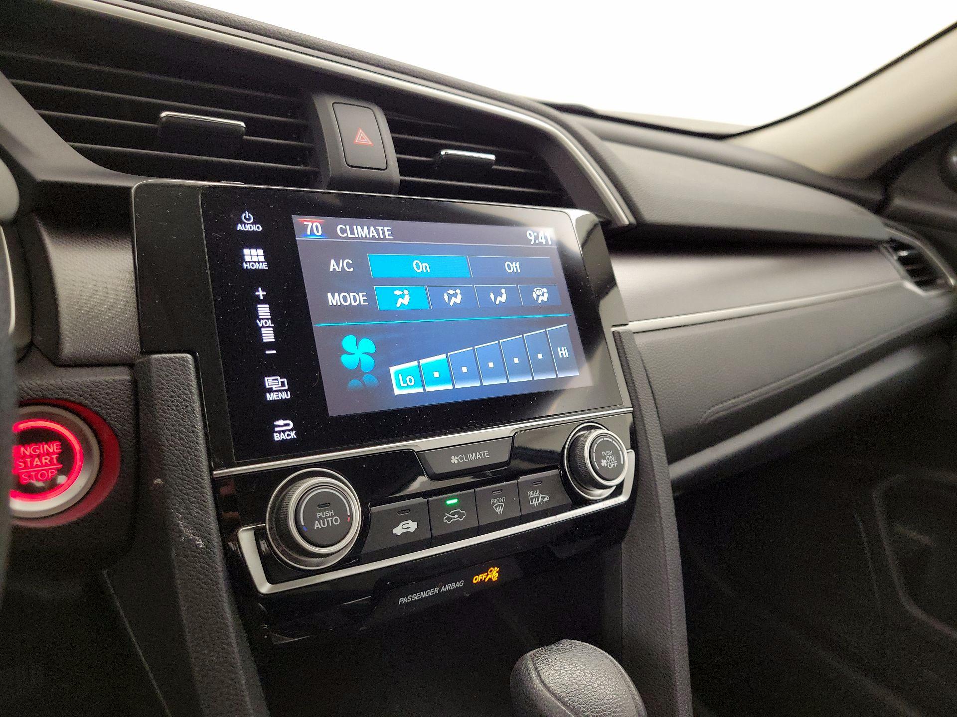 Thumbnail: 2016 Honda Civic - 16