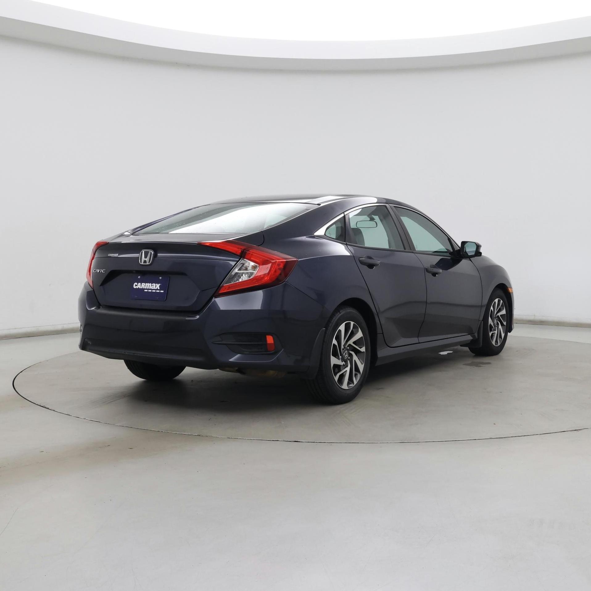 Thumbnail: 2016 Honda Civic - 8