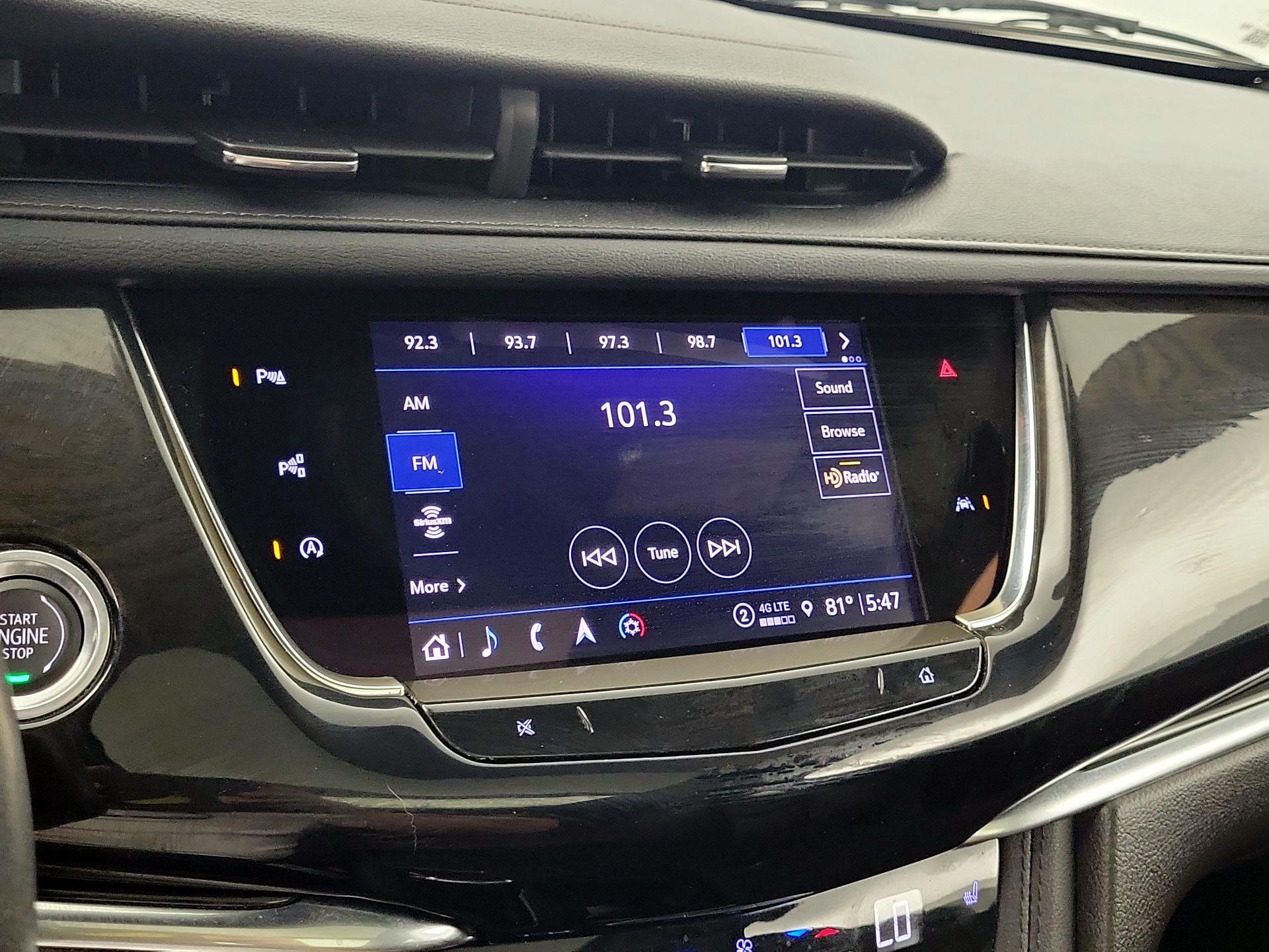 Thumbnail: 2022 Cadillac XT6 - 14