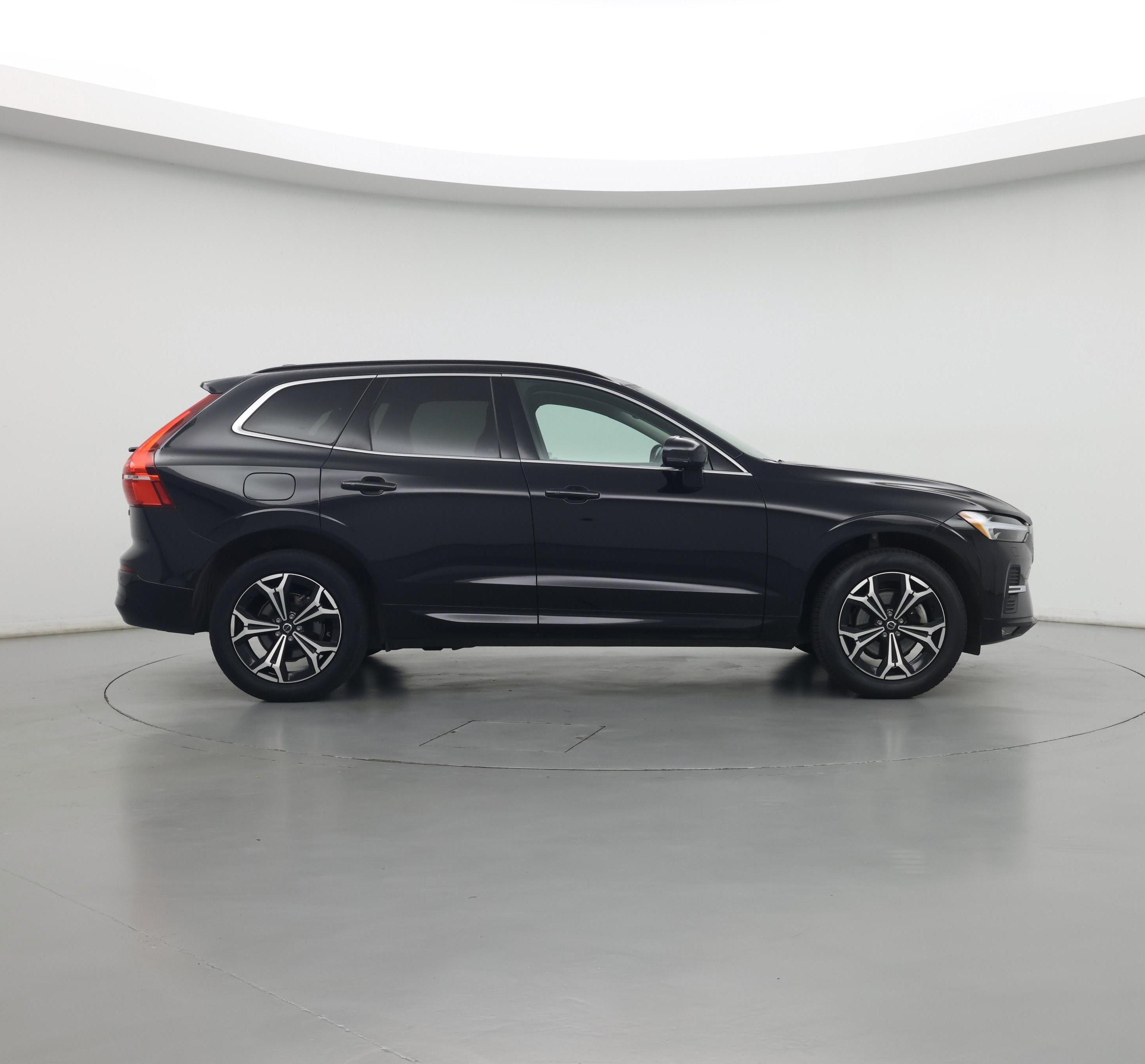 Thumbnail: 2022 Volvo XC60 - 7