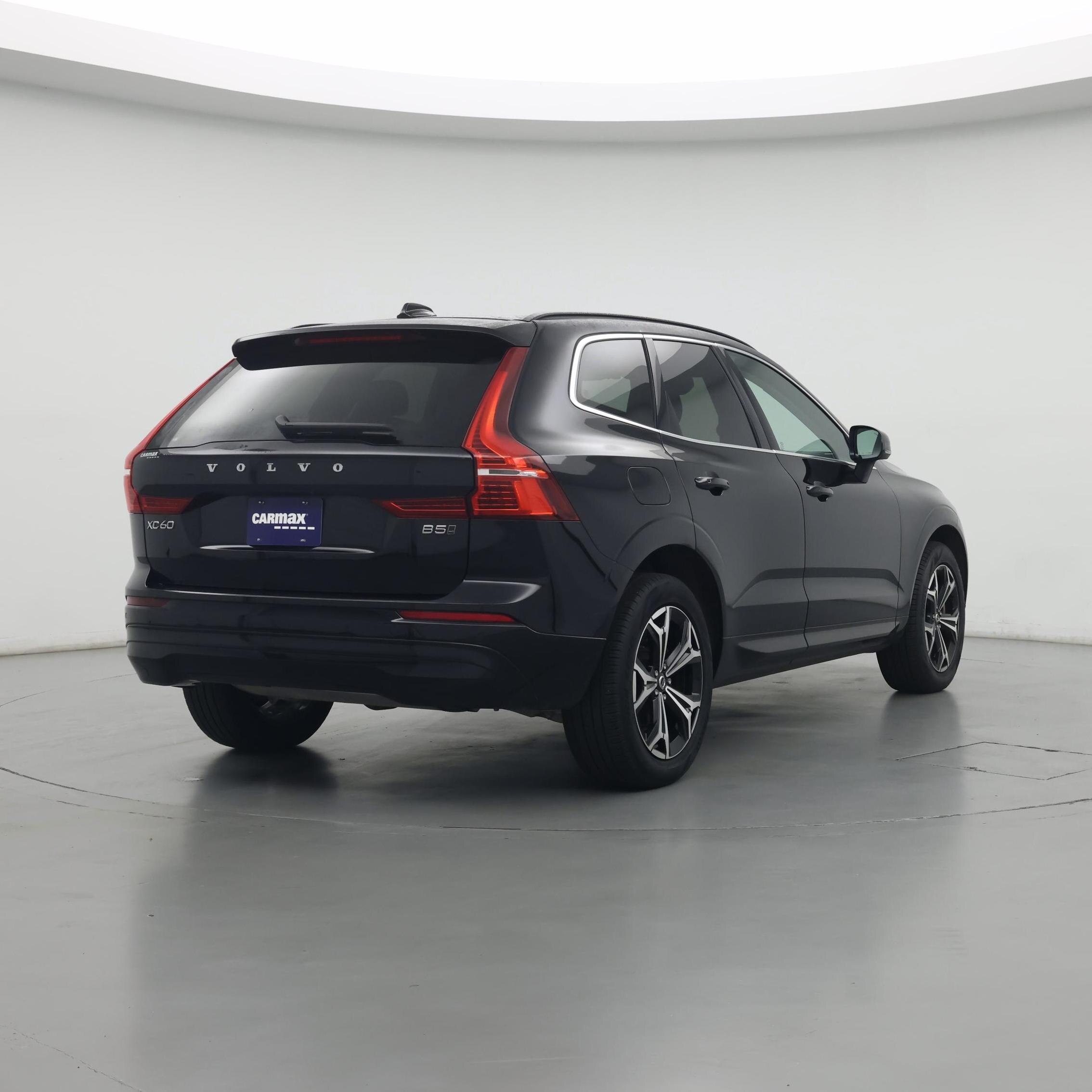 Thumbnail: 2022 Volvo XC60 - 8
