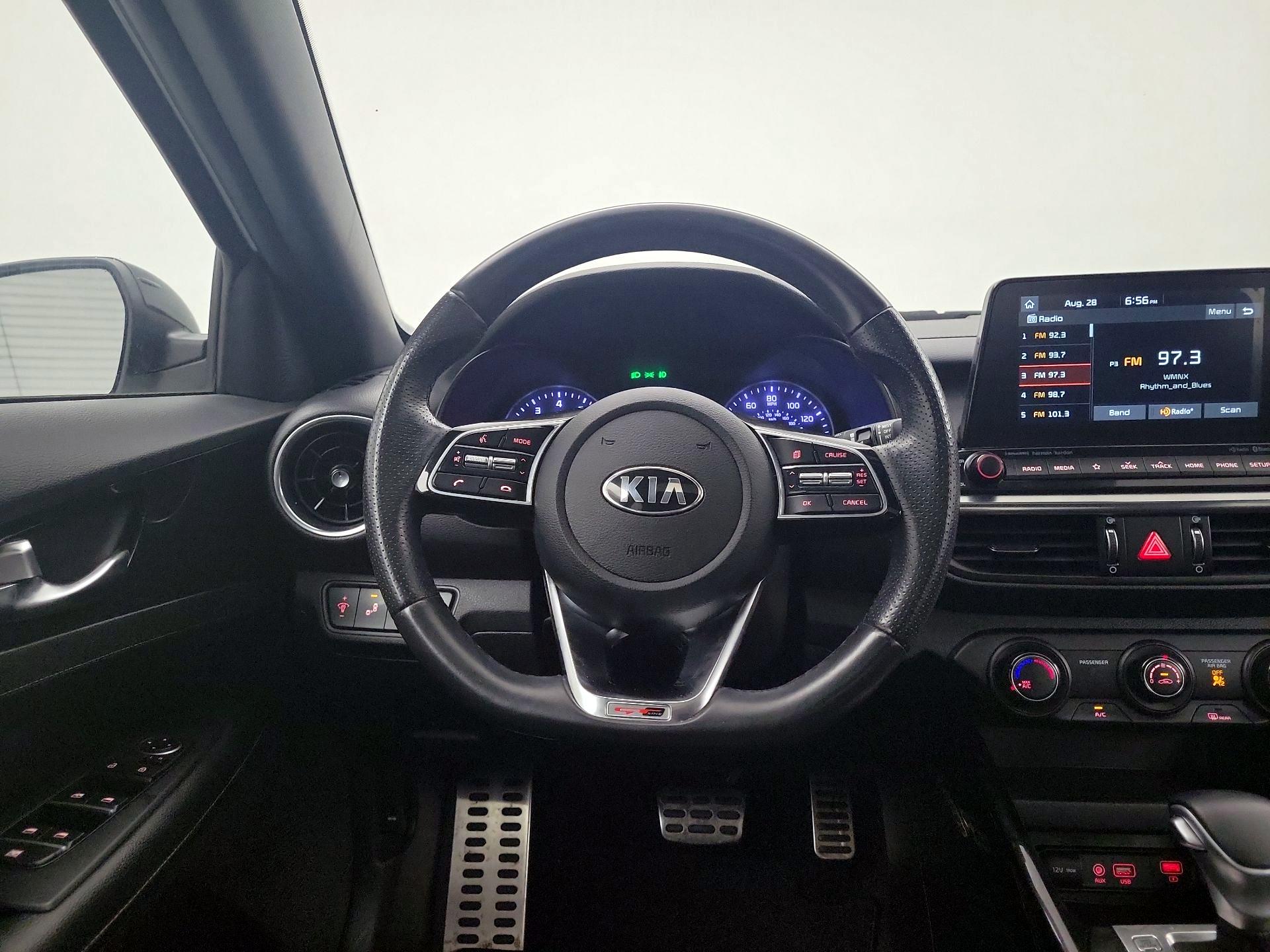 Thumbnail: 2021 Kia Forte - 10