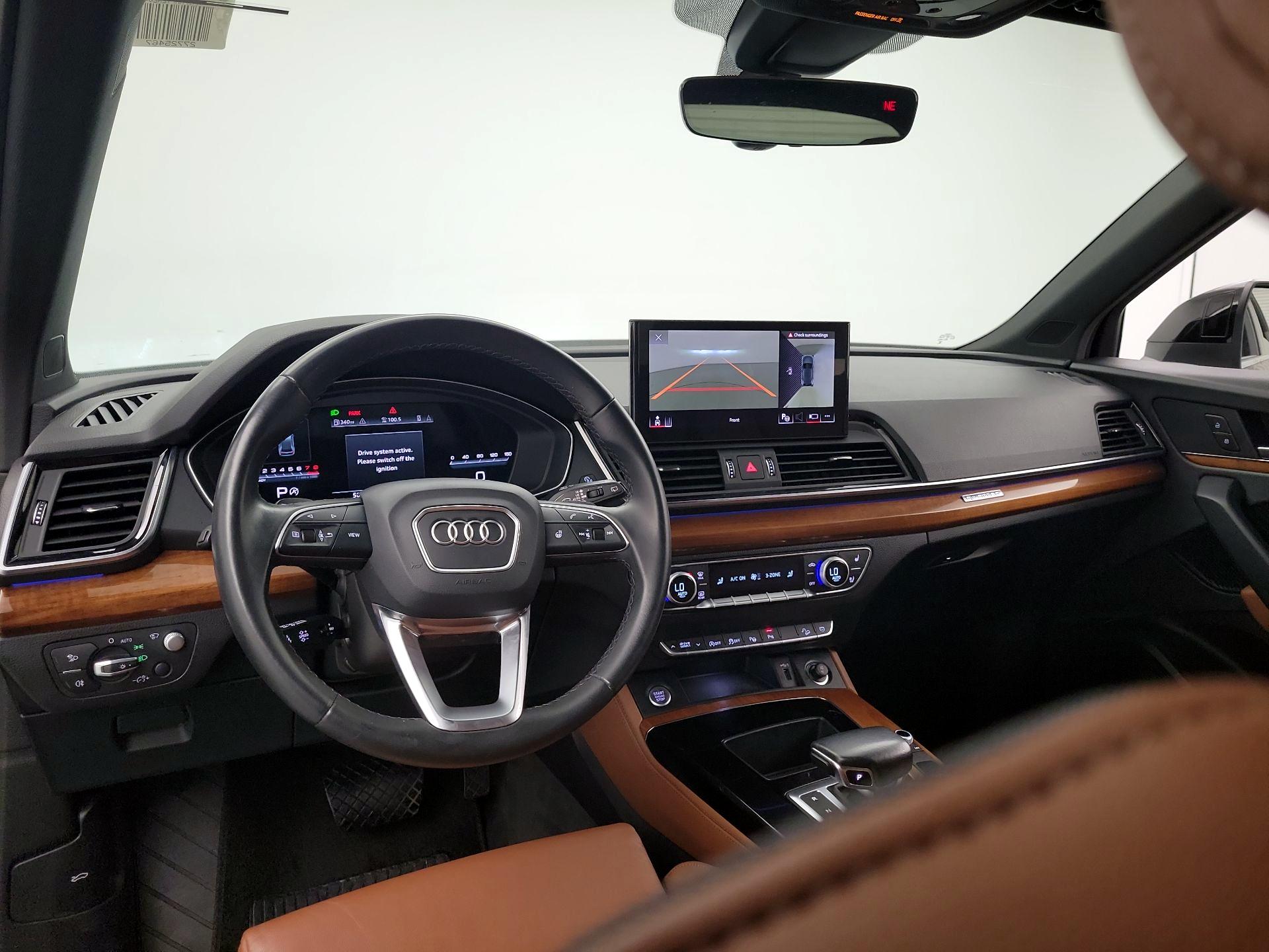 Thumbnail: 2022 Audi Q5 - 9