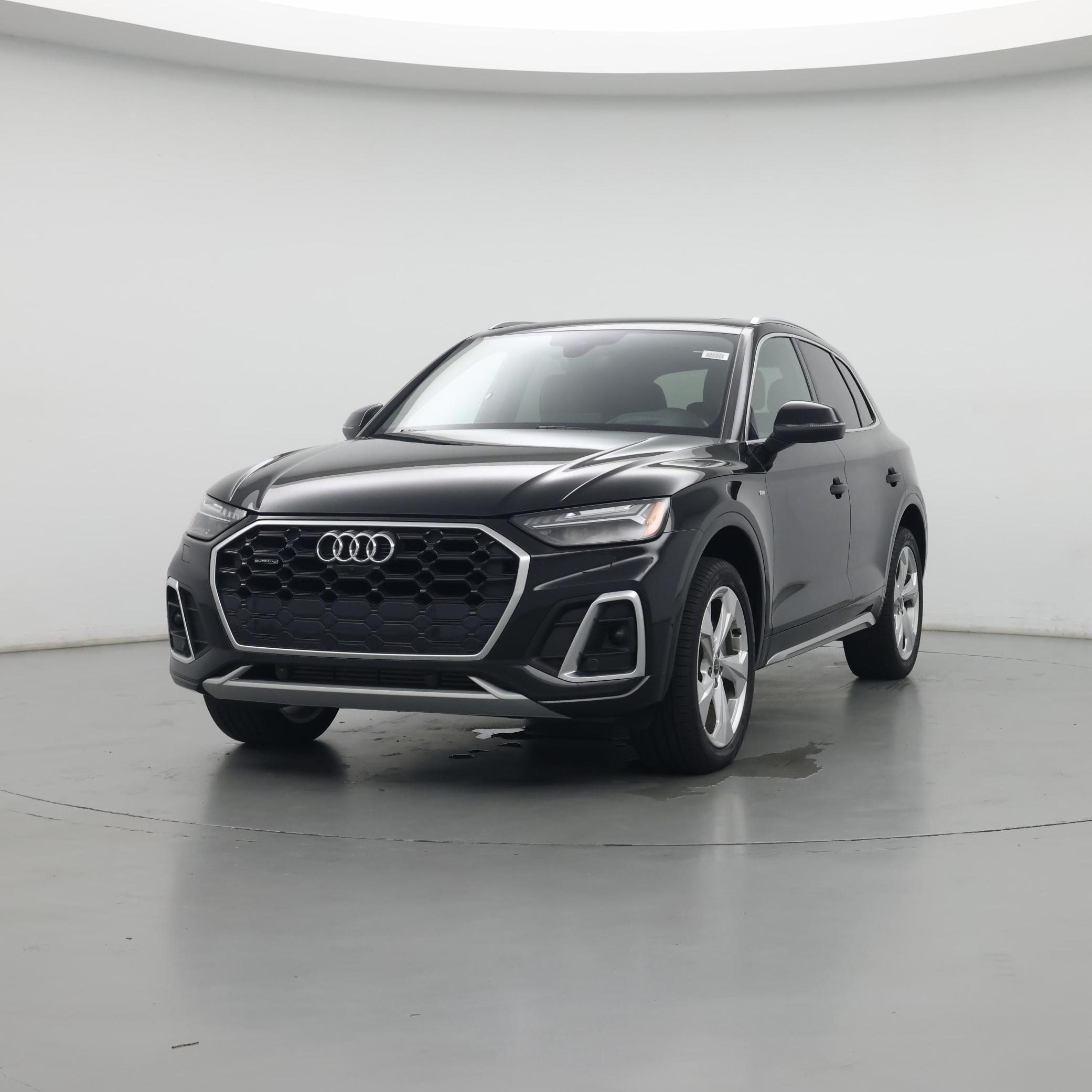 Thumbnail: 2022 Audi Q5 - 4