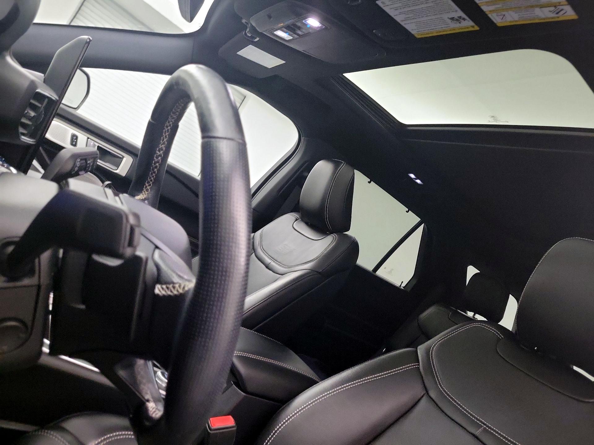 Thumbnail: 2020 Ford Explorer - 20