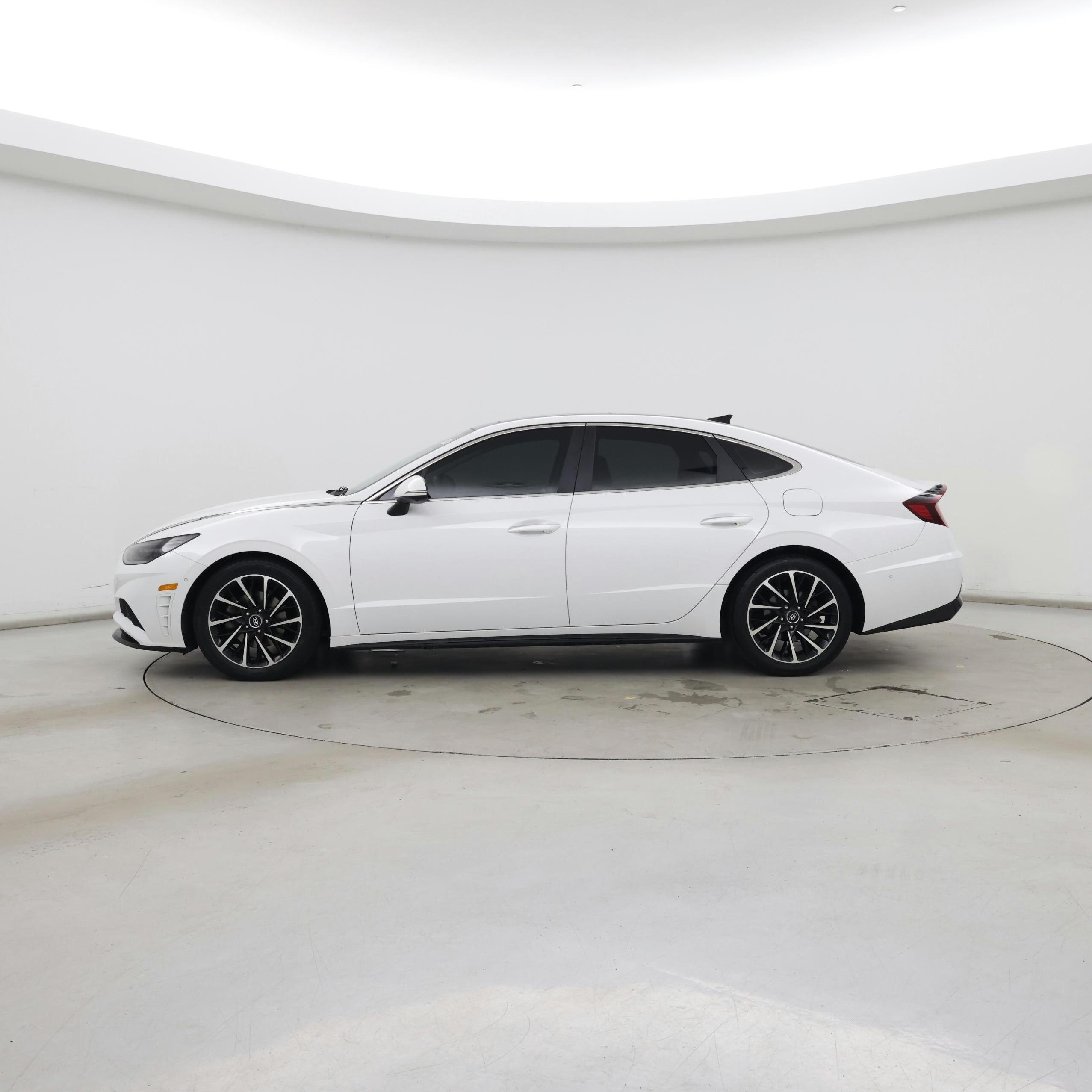 Thumbnail: 2021 Hyundai Sonata - 3