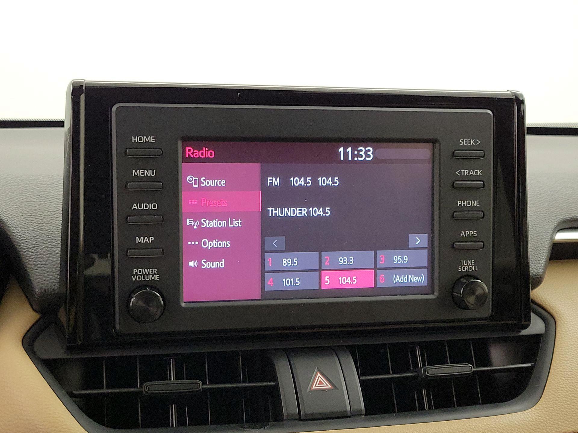 Thumbnail: 2019 Toyota RAV4 - 15