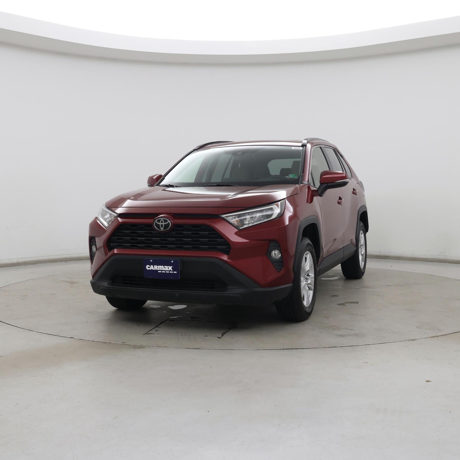 Thumbnail: 2019 Toyota RAV4 - 4