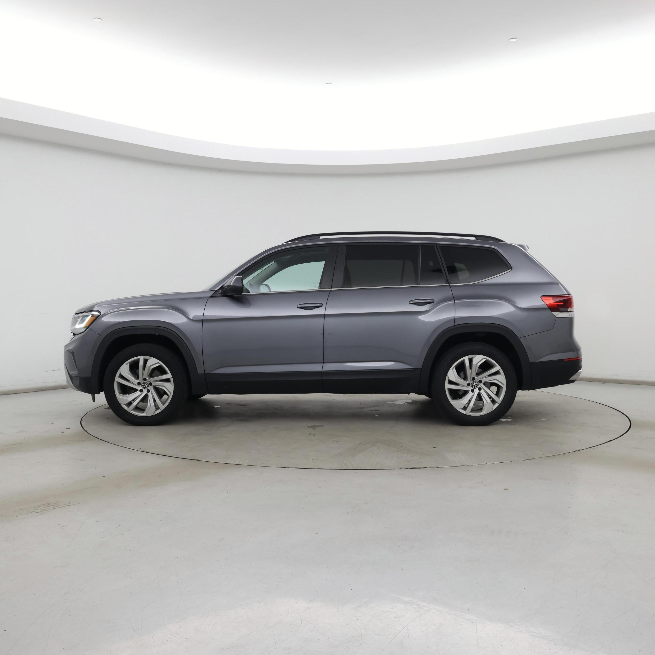 Thumbnail: 2021 Volkswagen Atlas - 3