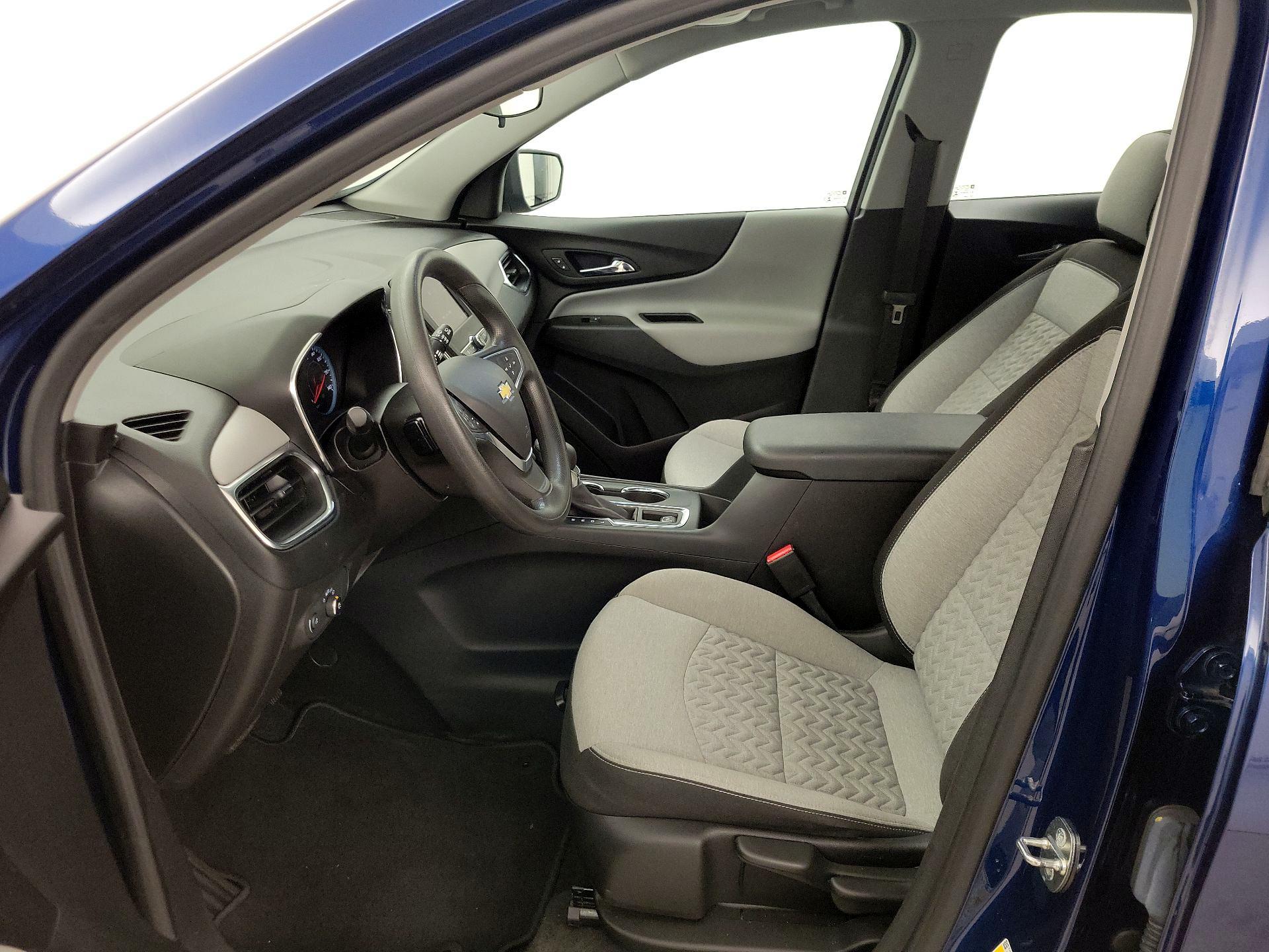 Thumbnail: 2022 Chevrolet Equinox - 11