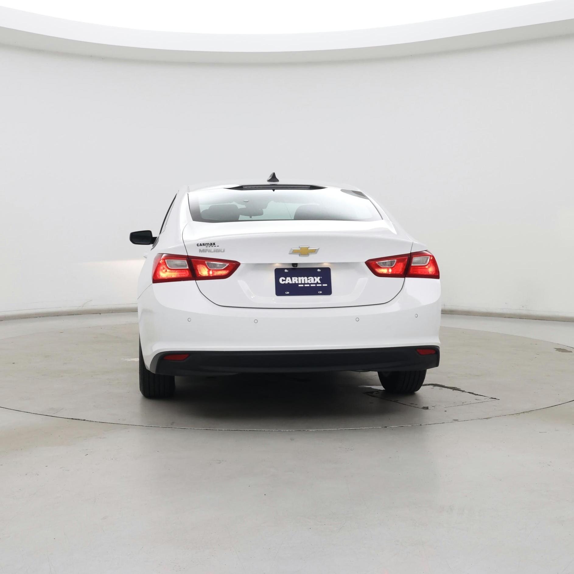 Thumbnail: 2023 Chevrolet Malibu - 6
