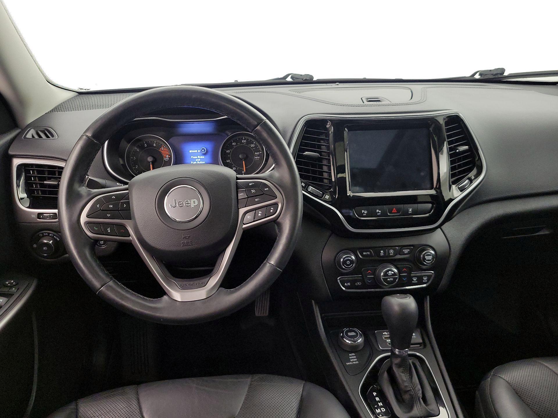Thumbnail: 2021 Jeep Cherokee - 10