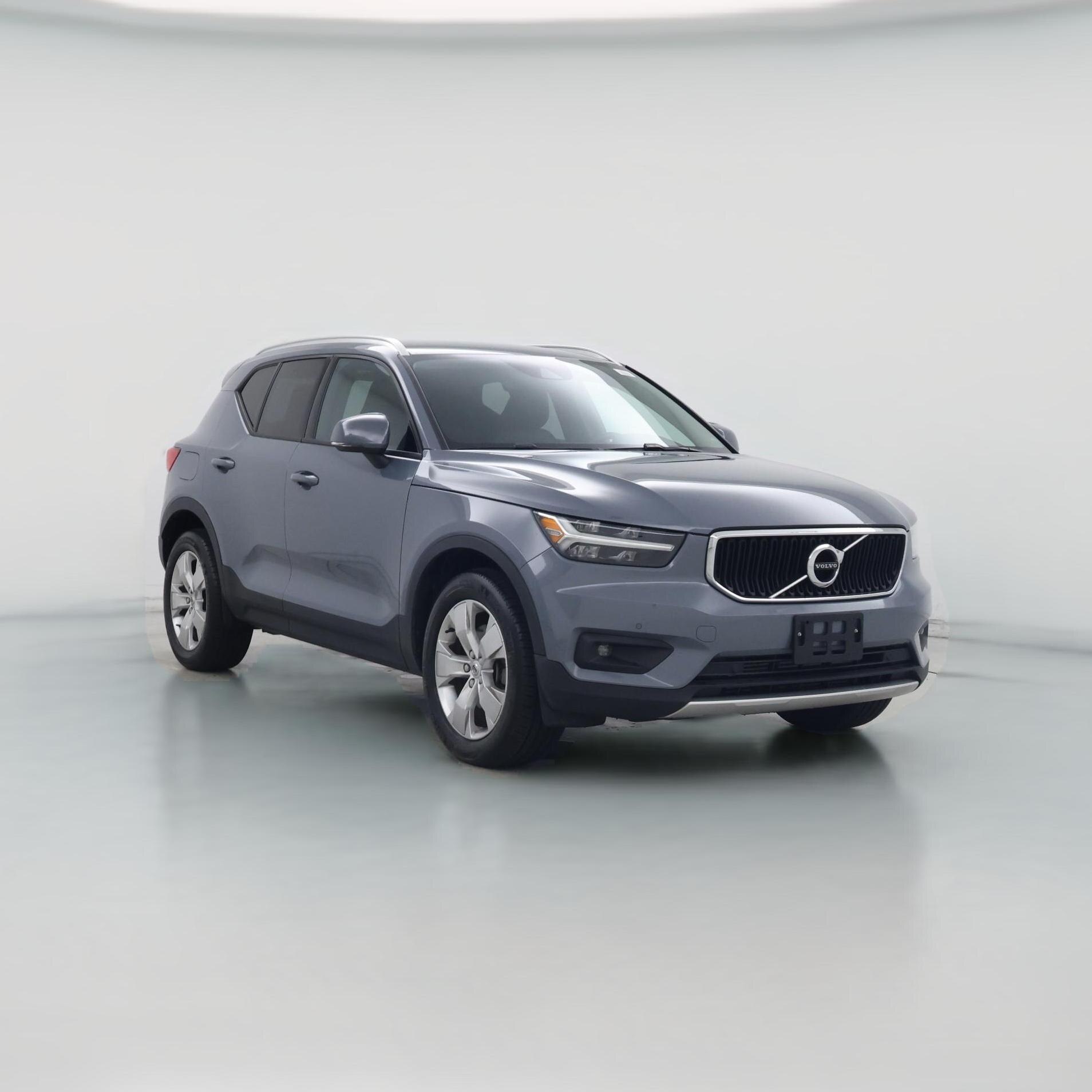 Thumbnail: 2022 Volvo XC40 - 1