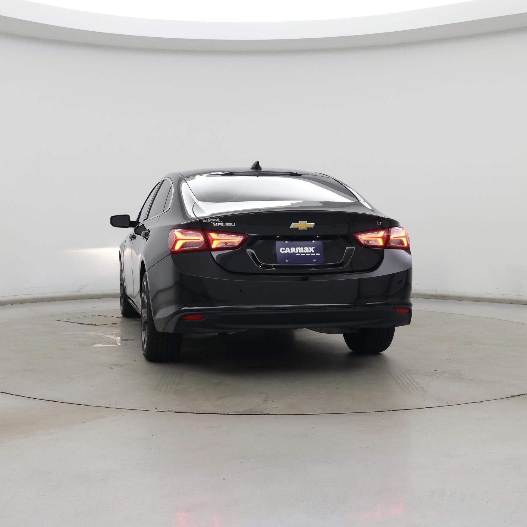 Thumbnail: 2022 Chevrolet Malibu - 6